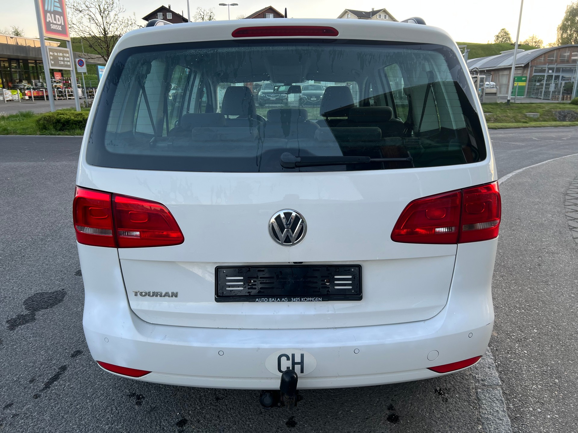 VW Touran 1.2 TSI Comfortline-image-5