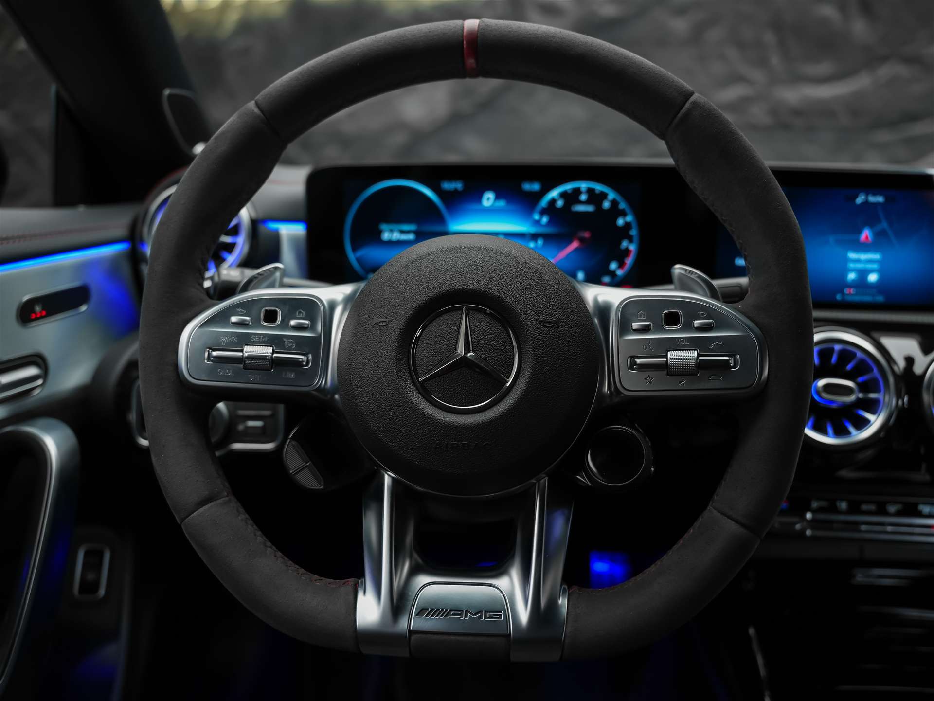 MERCEDES-BENZ CLA 45 S AMG 4Matic+ 8G-DCT *Schalensitze*Burmester*Schmiedefelgen*-image-21