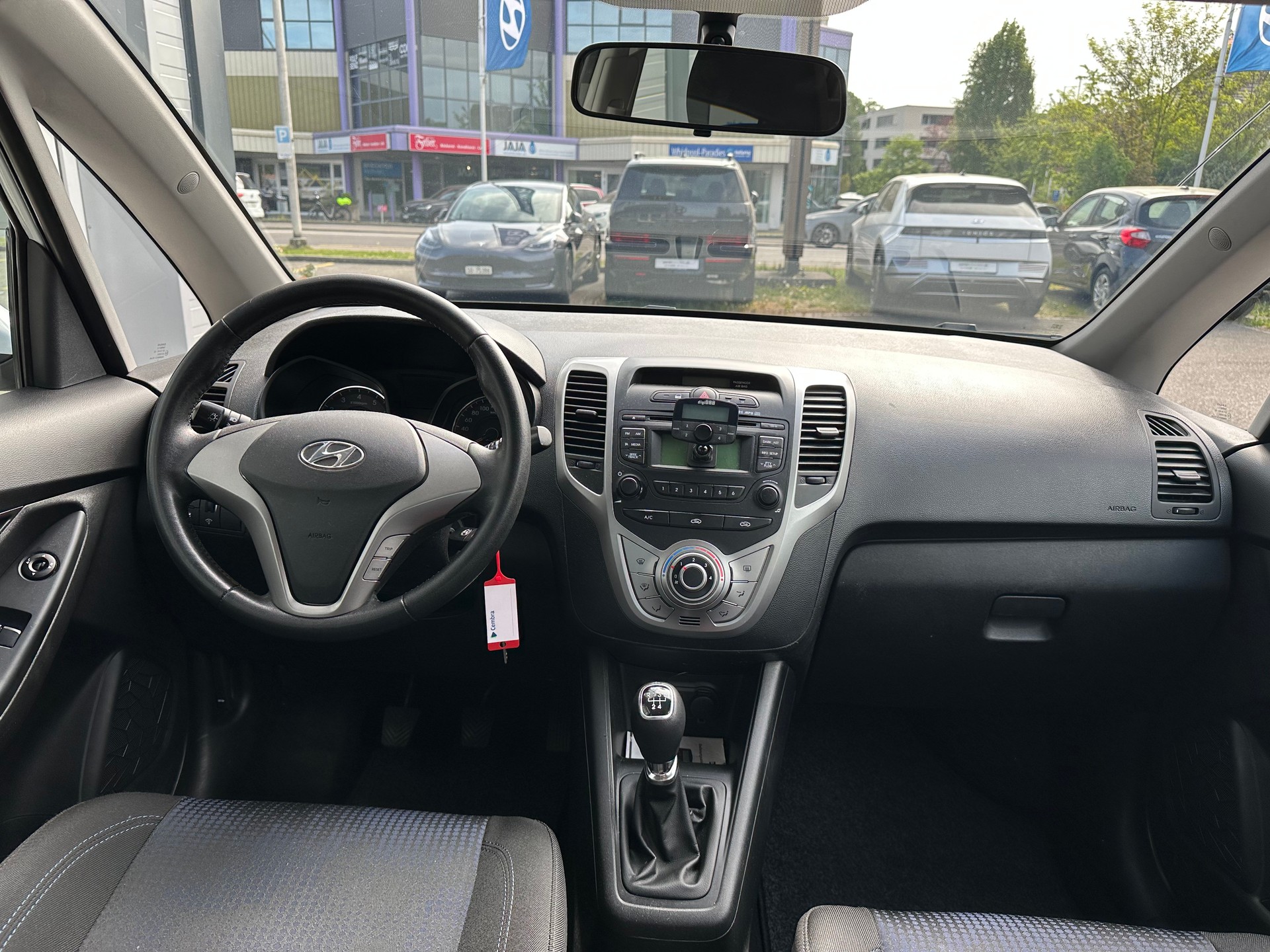 HYUNDAI iX20 1.4 Comfort-image-9