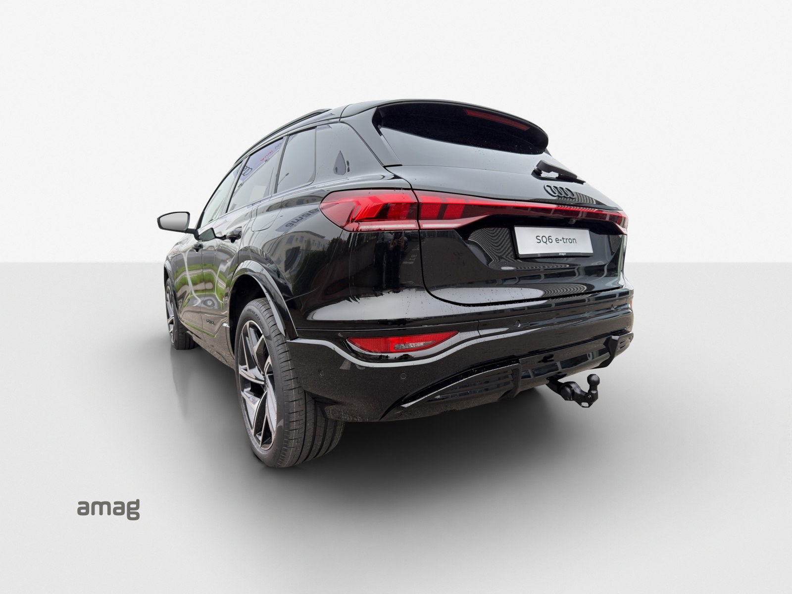 AUDI SQ6 e-tron quattro-image-13