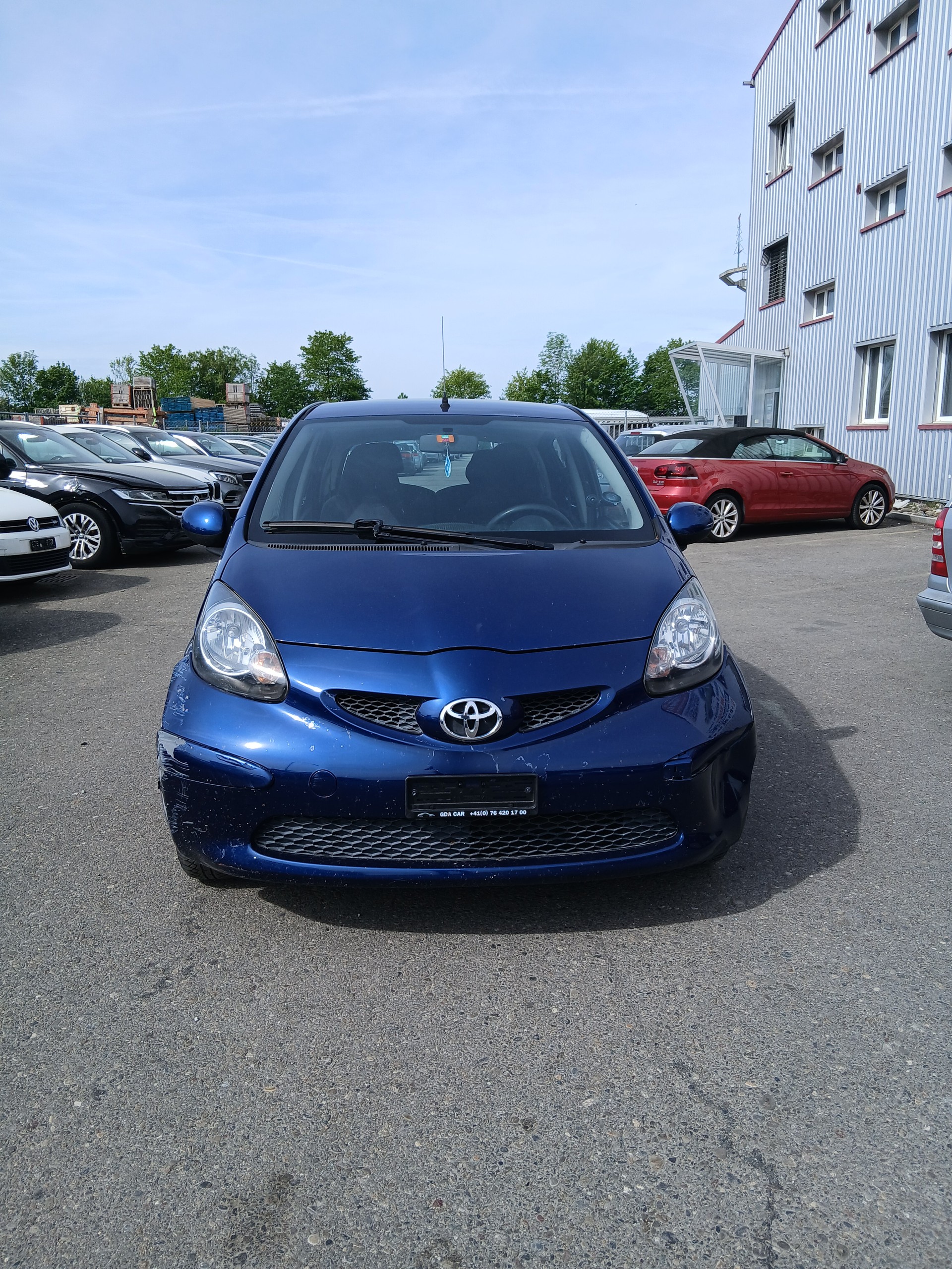 TOYOTA Aygo 1.0 blue-image-0