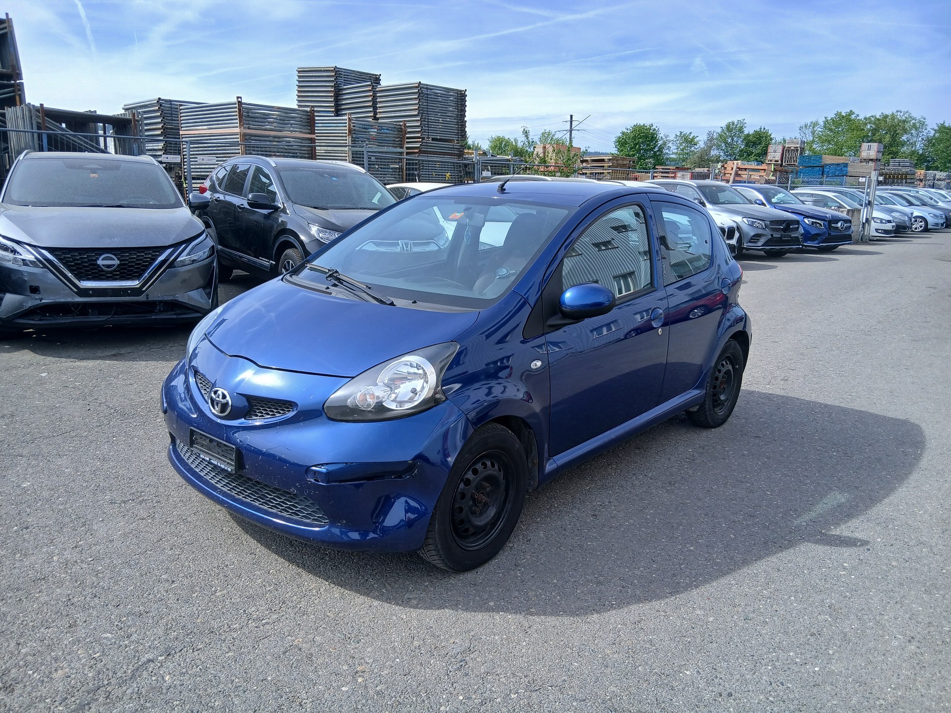 TOYOTA Aygo 1.0 blue-image-1