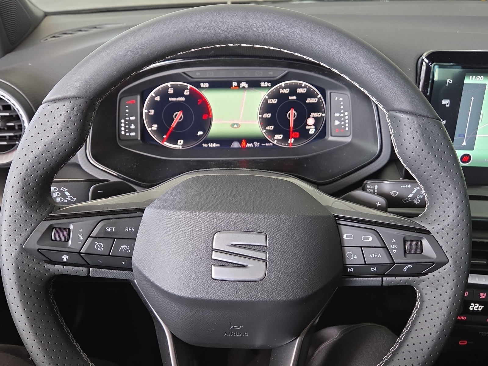 SEAT Arona 1.0 TSI Eco Move FR DSG-image-9