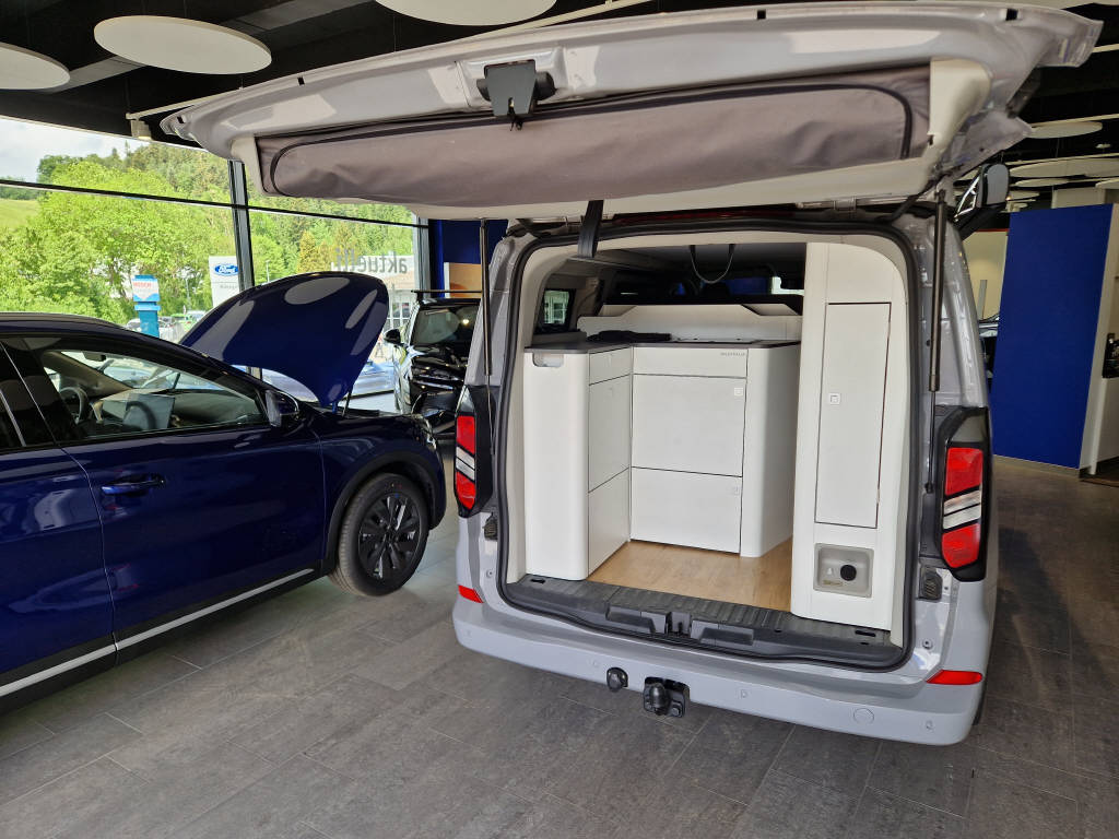 FORD Transit C Nugget 320 L1 2.0 EcoBlue 170 Titanium-image-5