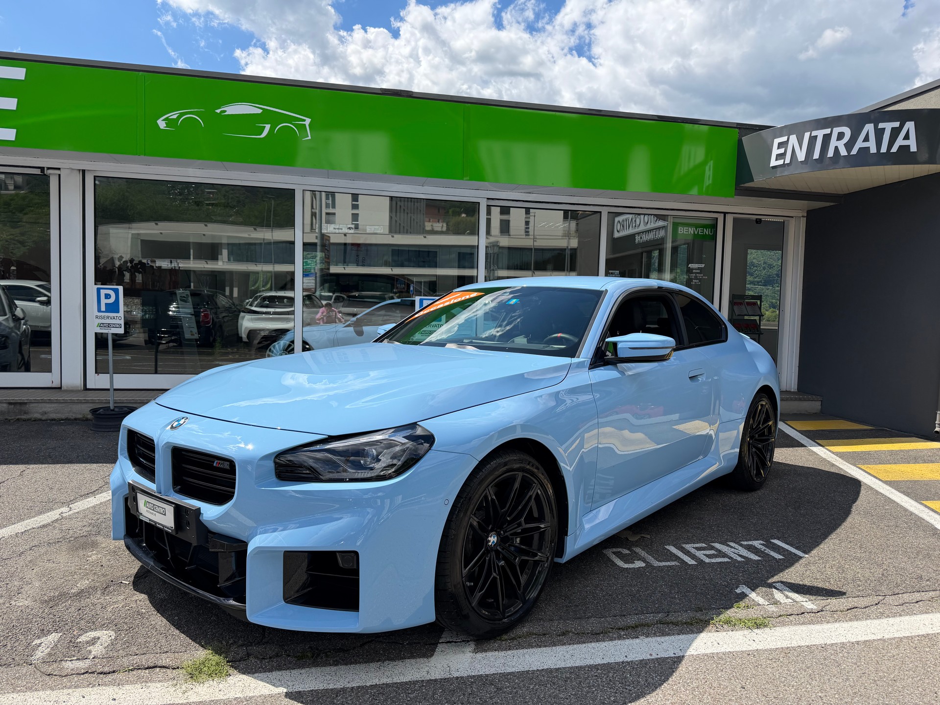 BMW M2 Steptronic-image-2