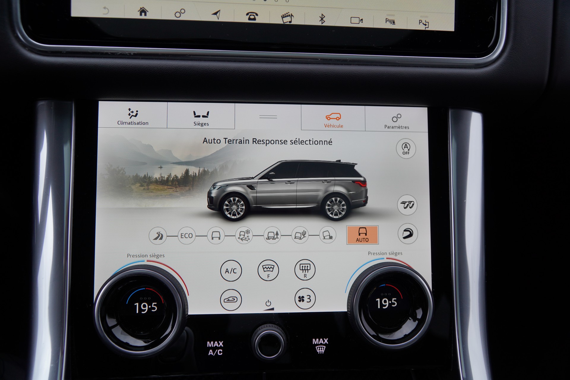 LAND ROVER Range Rover Sport 5.0 V8 S/C SVR Automatic-image-18