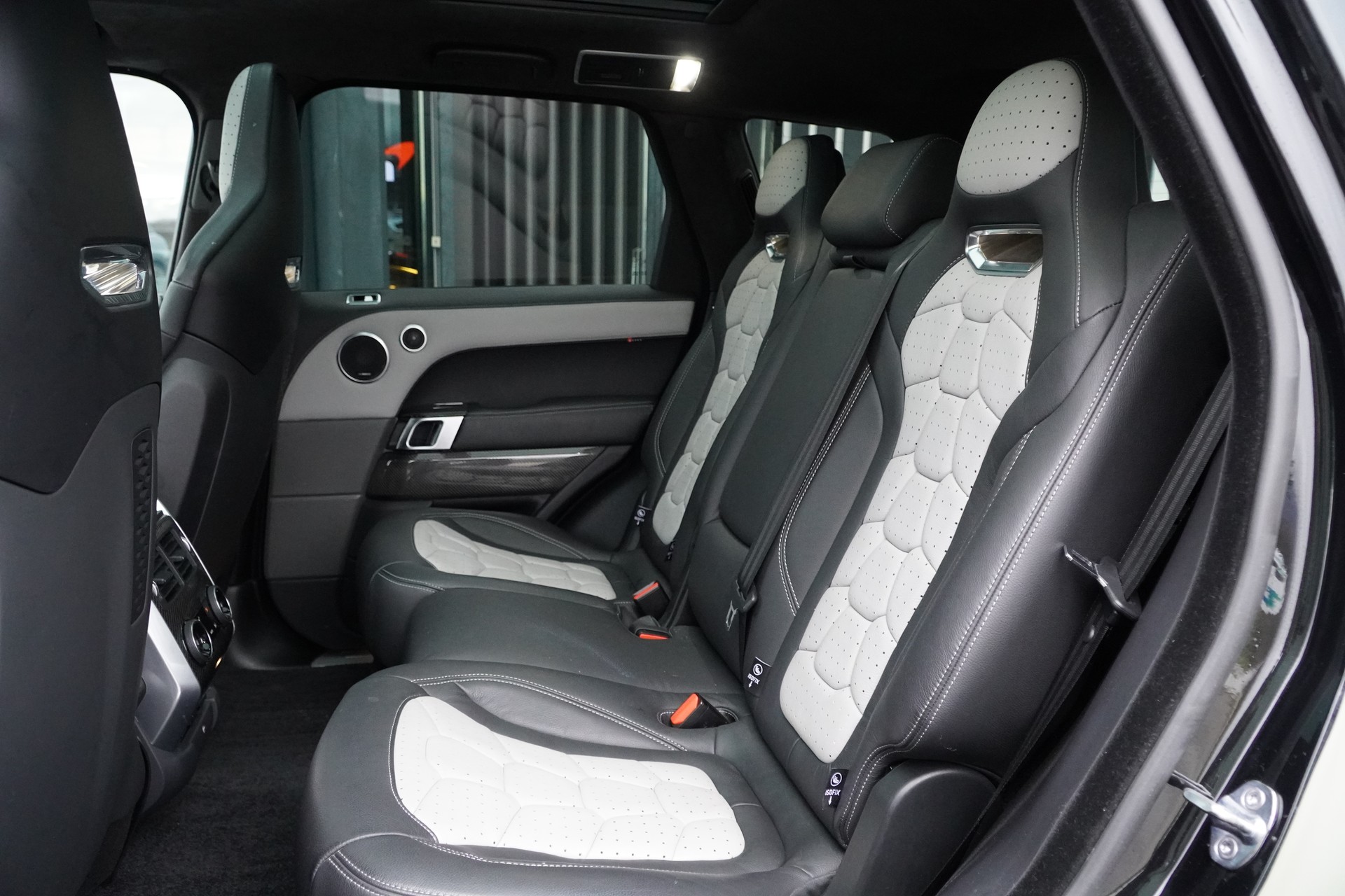 LAND ROVER Range Rover Sport 5.0 V8 S/C SVR Automatic-image-11