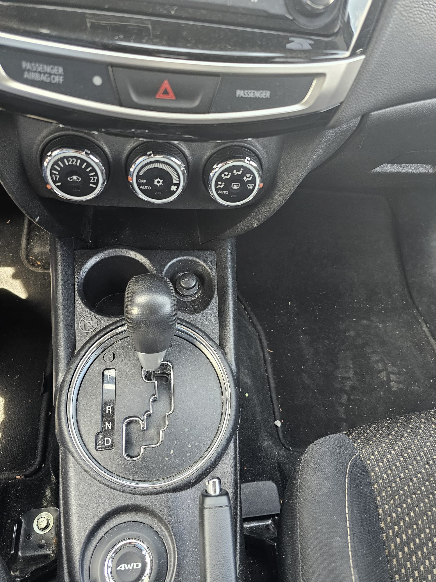 MITSUBISHI ASX 2.2 DID Intense 4WD Automatic-image-10