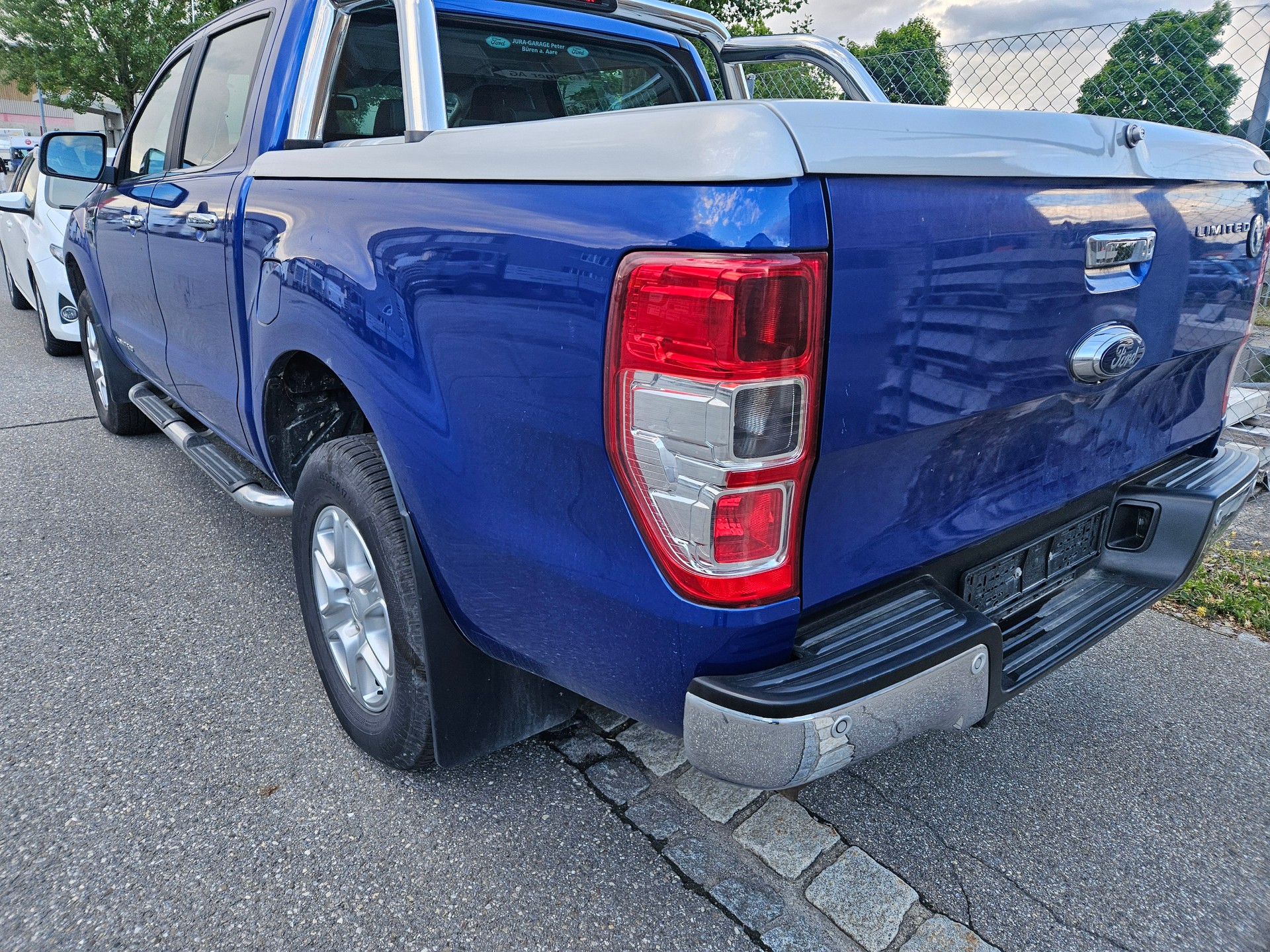 FORD Ranger Wildtrak 2.2 TDCi 4x4 A-image-4