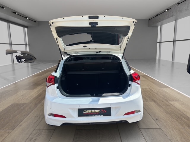 HYUNDAI i20 1.2 Vertex-image-23
