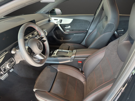 MERCEDES-BENZ A 250 e EQ Star 8G-DCT-image-6