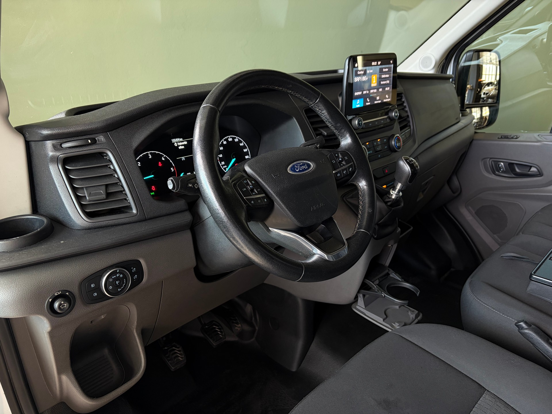 FORD Transit Van 350 L2 Trend 2.0 TDCi 130 FWD * CH-Fahrzeug*Ab MFK*-image-18