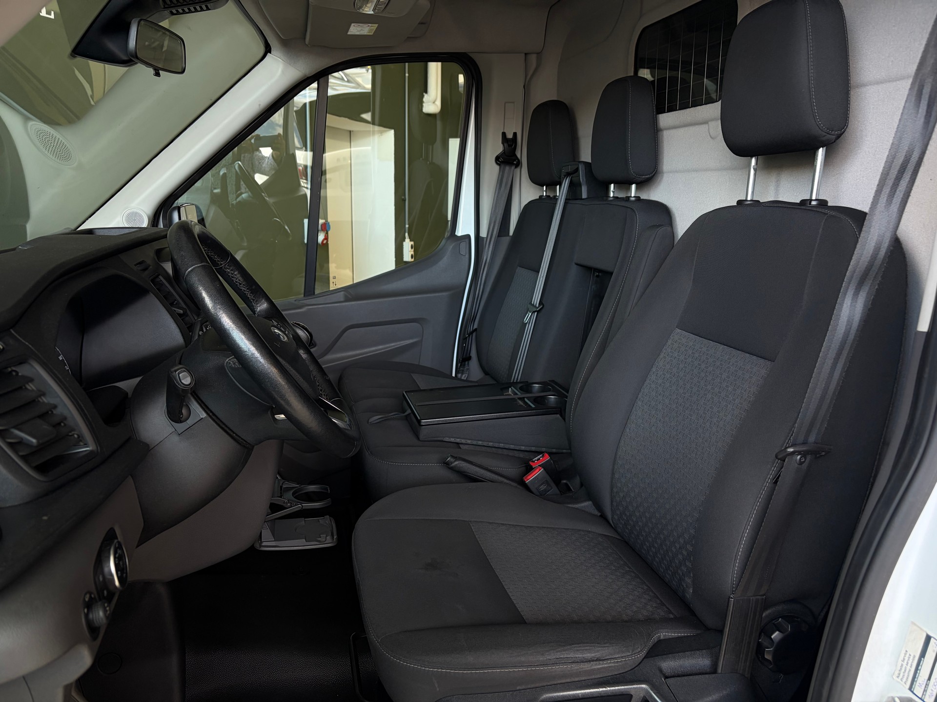 FORD Transit Van 350 L2 Trend 2.0 TDCi 130 FWD * CH-Fahrzeug*Ab MFK*-image-17