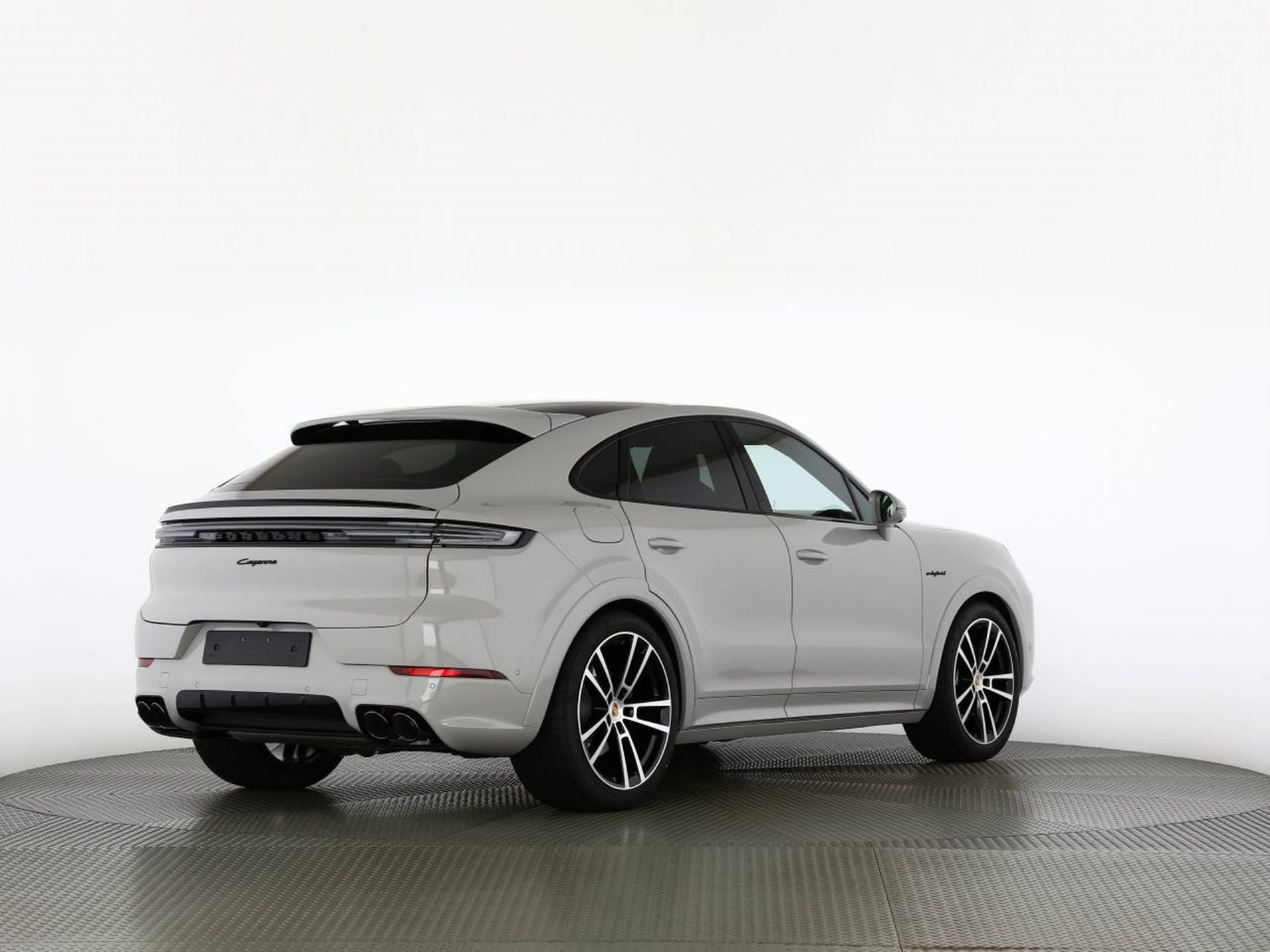 PORSCHE Cayenne E-Hybrid Coupé Black Edition-showroom-element-2