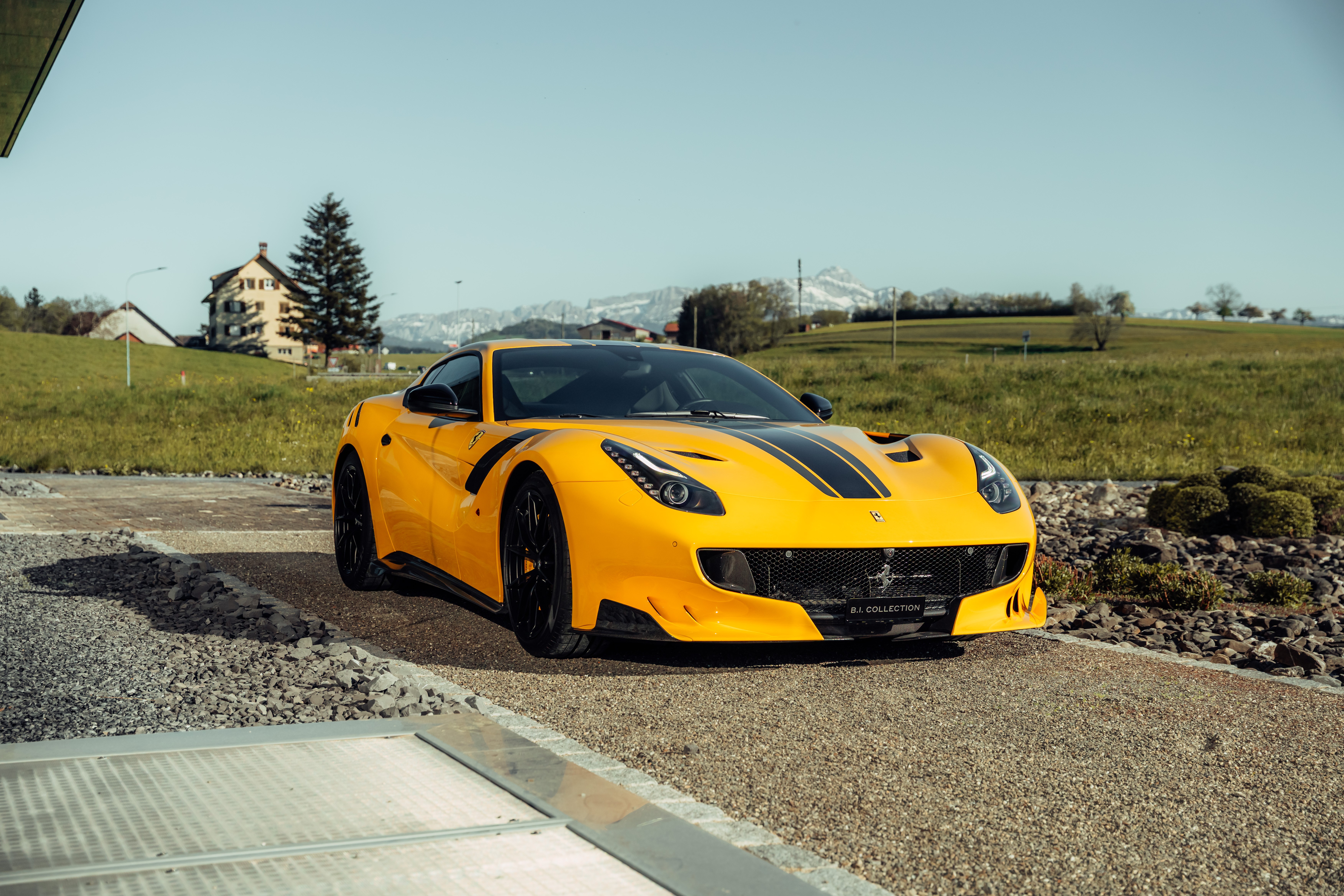 FERRARI F12 tdf Kaufen
