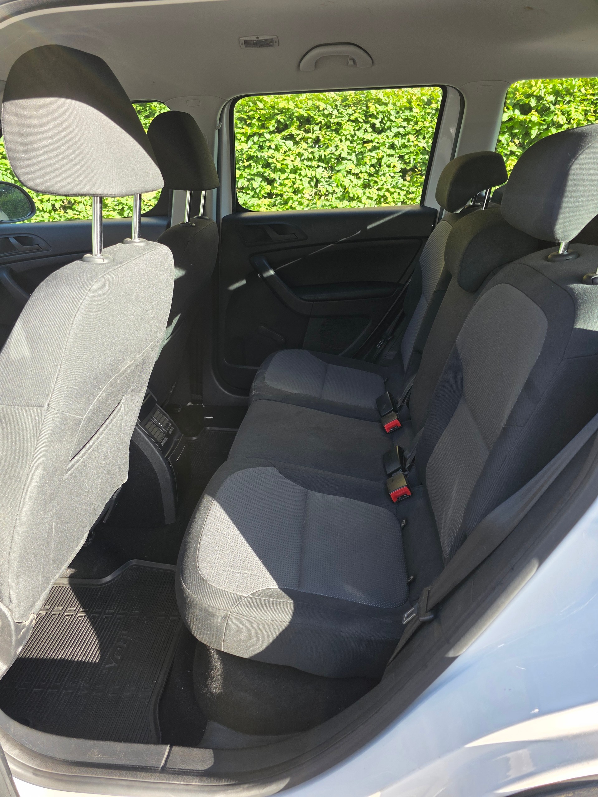 SKODA Yeti 2.0 TDI AllDrive 4x4-image-9