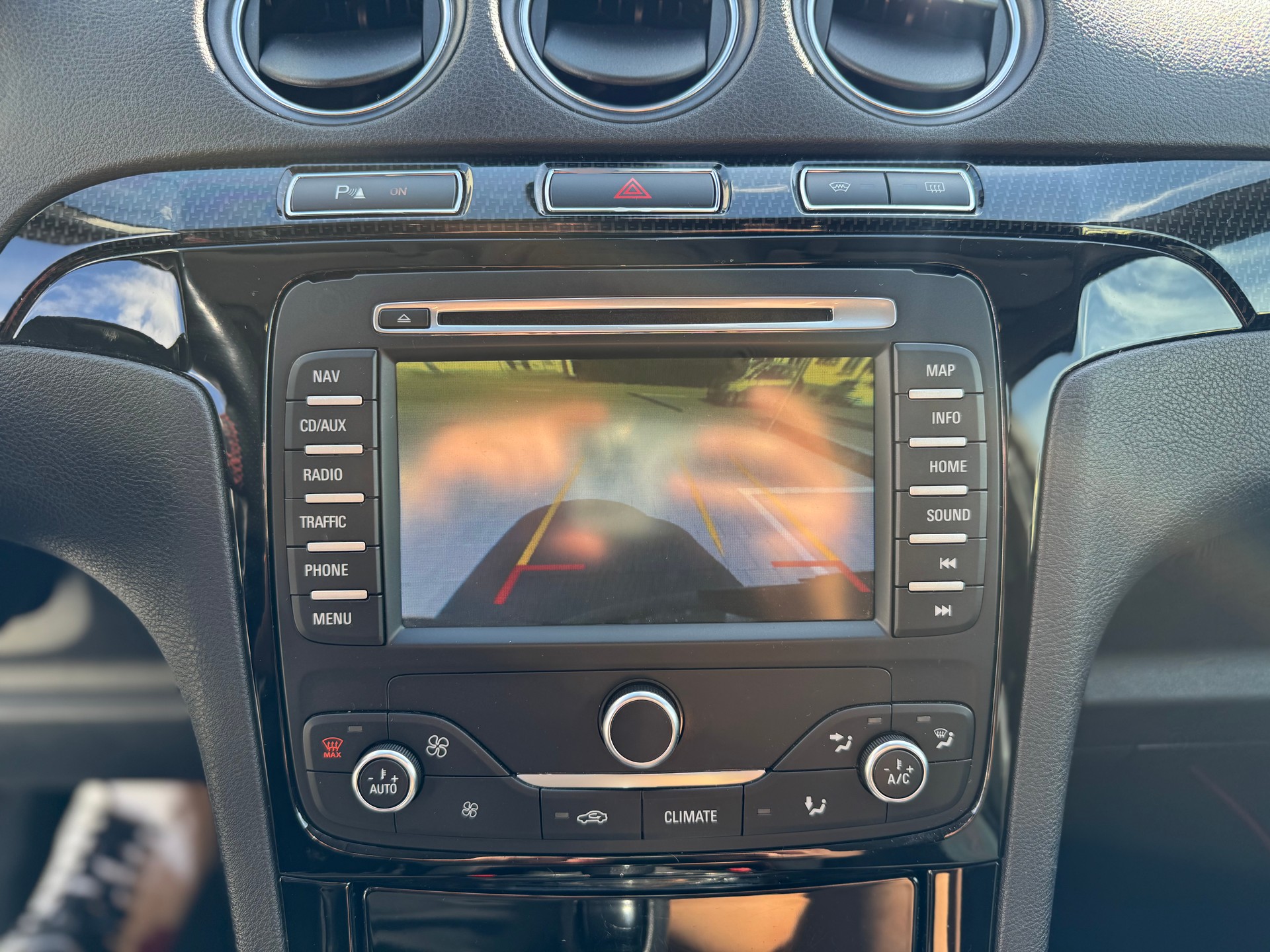 FORD S-Max 2.0 SCTi TitaniumS PowerShift-image-12