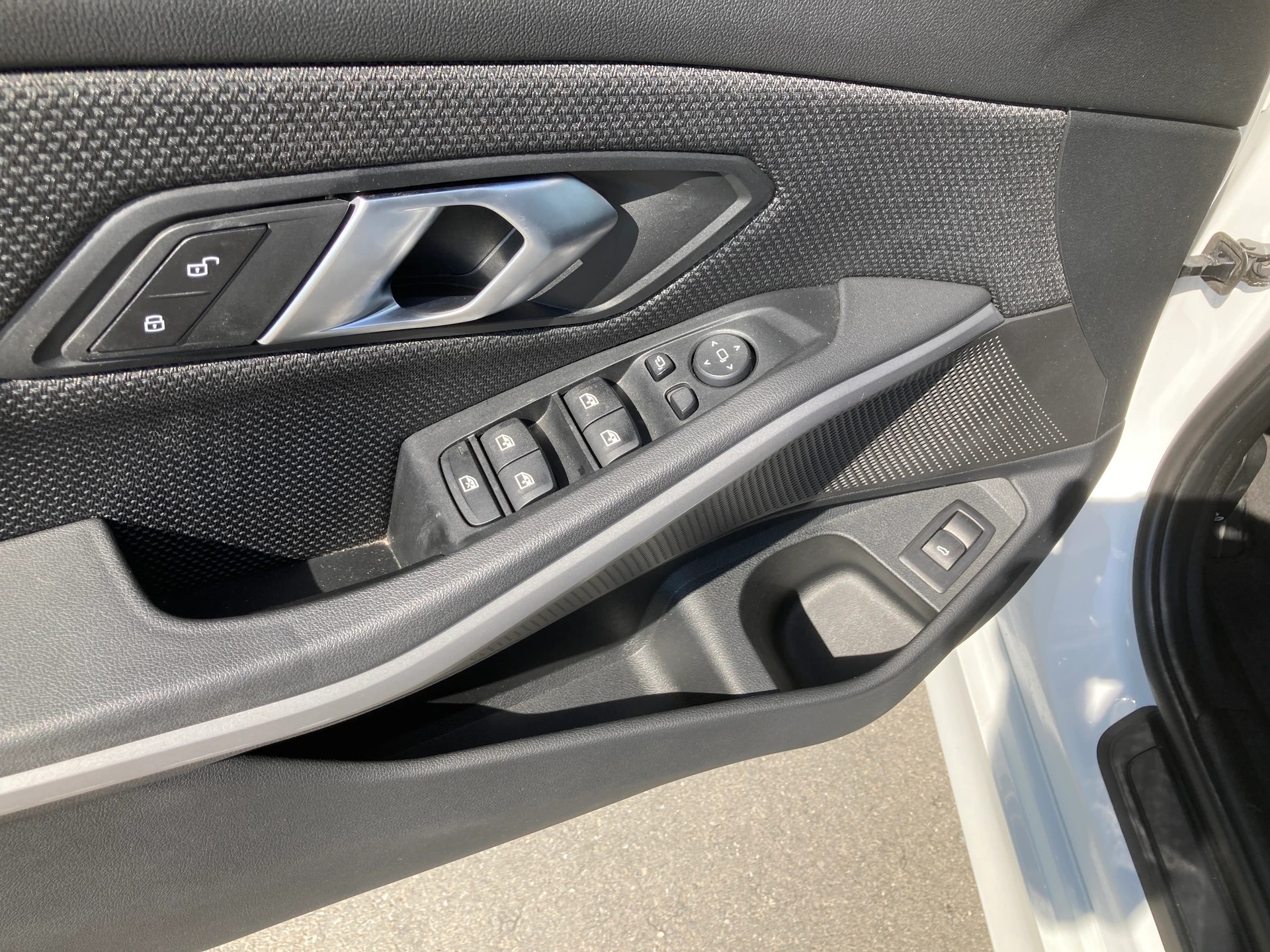 BMW 320d xDrive Touring Steptronic-image-9