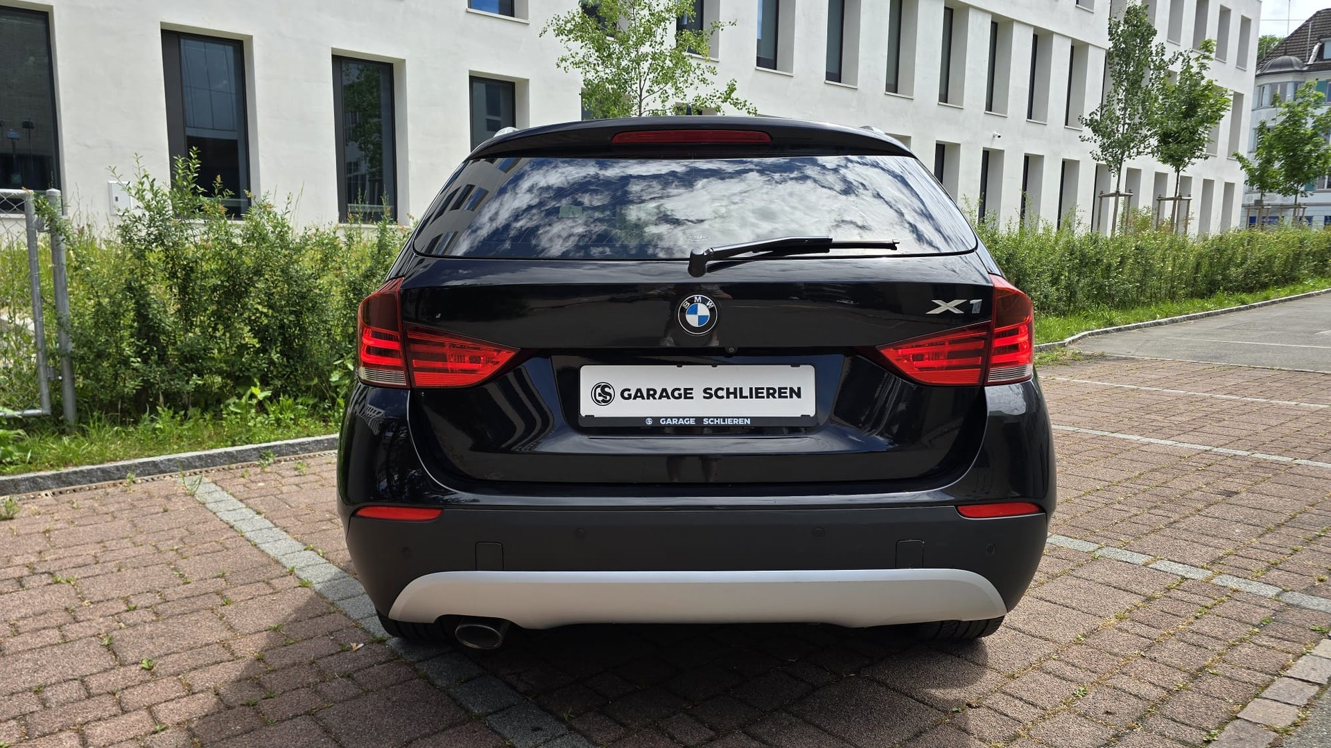 BMW X1 xDrive 20d Steptronic | Voll Ausstattung | ab MFK und Service | Harman Kardon Soundsys | Rückfahrt Kamera | Panorama Dach-image-7
