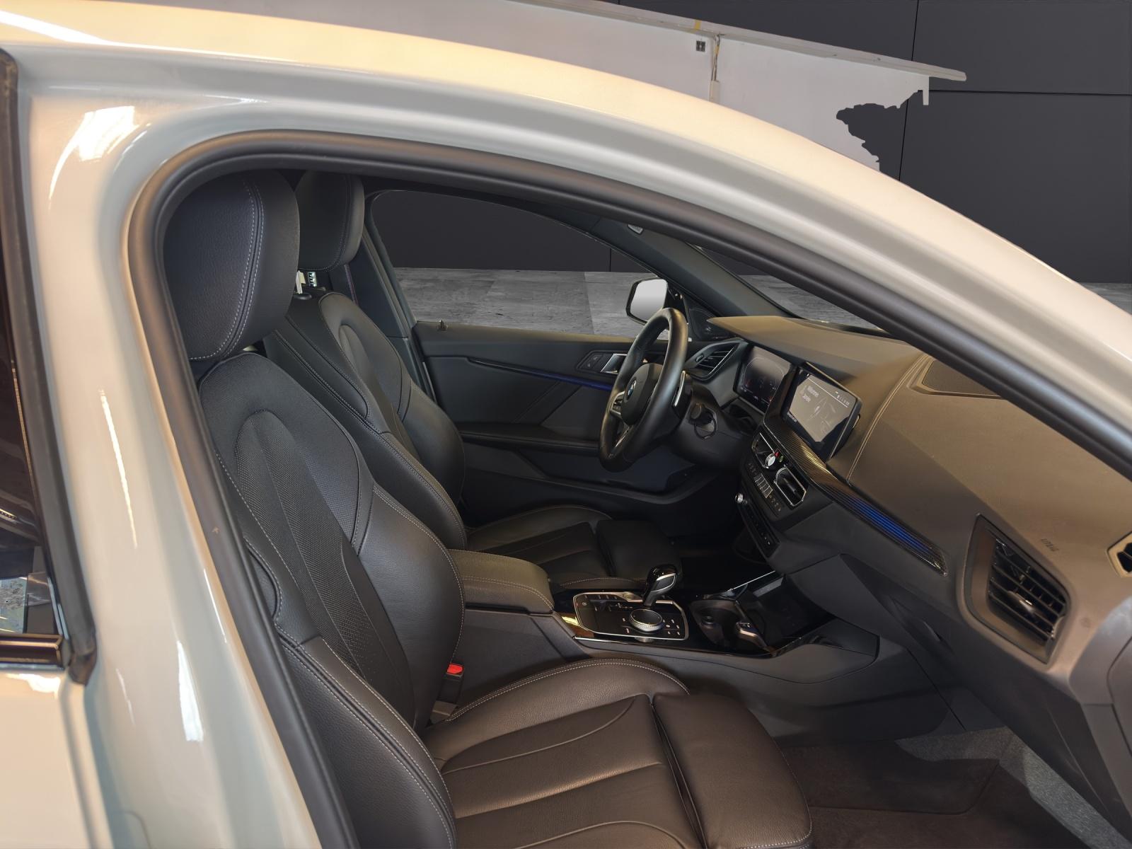 BMW 120d xDrive SAG-image-14