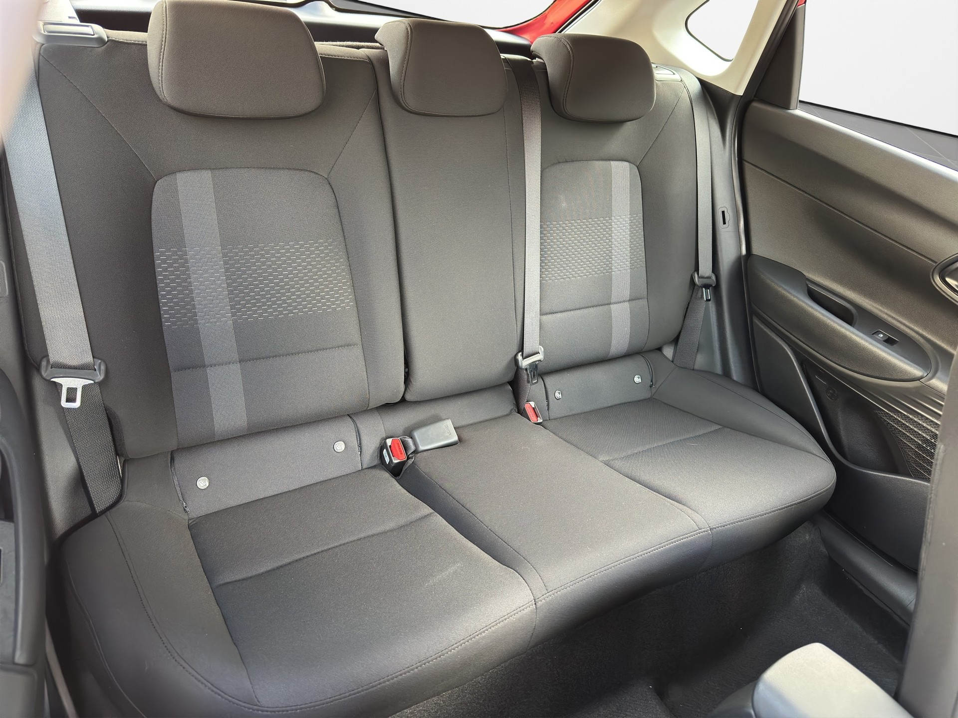 HYUNDAI i20 1.0 T-GDi Amplia DCT-image-16