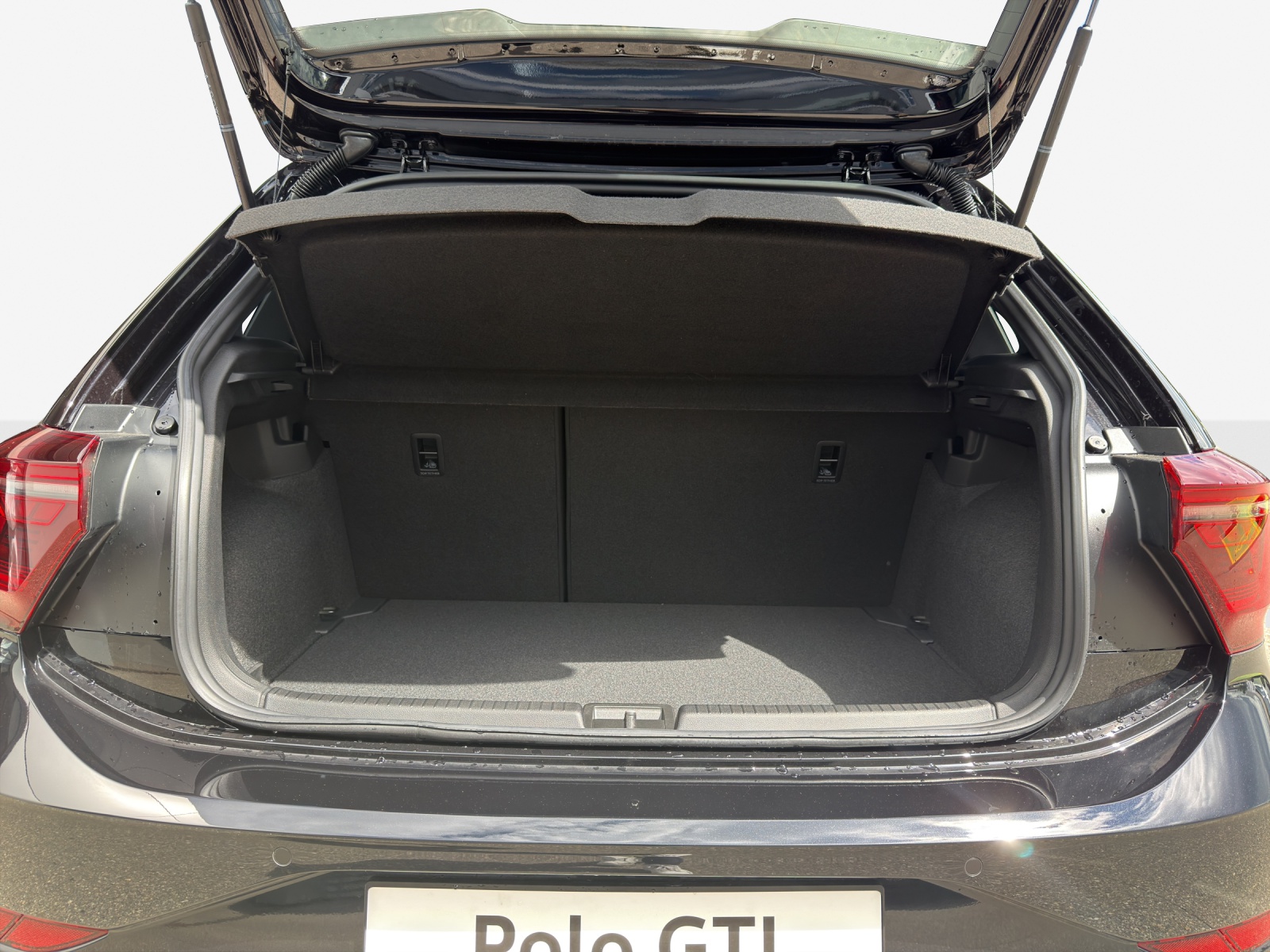 VW Polo GTI 2.0TSI 207PS-image-12