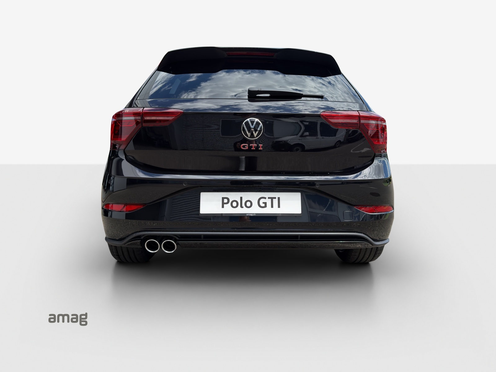 VW Polo GTI 2.0TSI 207PS-image-3