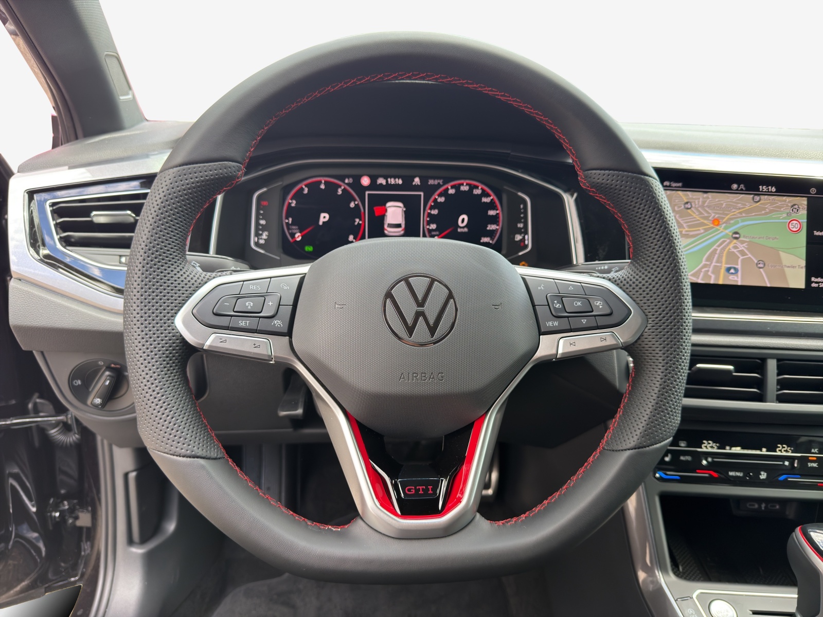 VW Polo GTI 2.0TSI 207PS-image-9