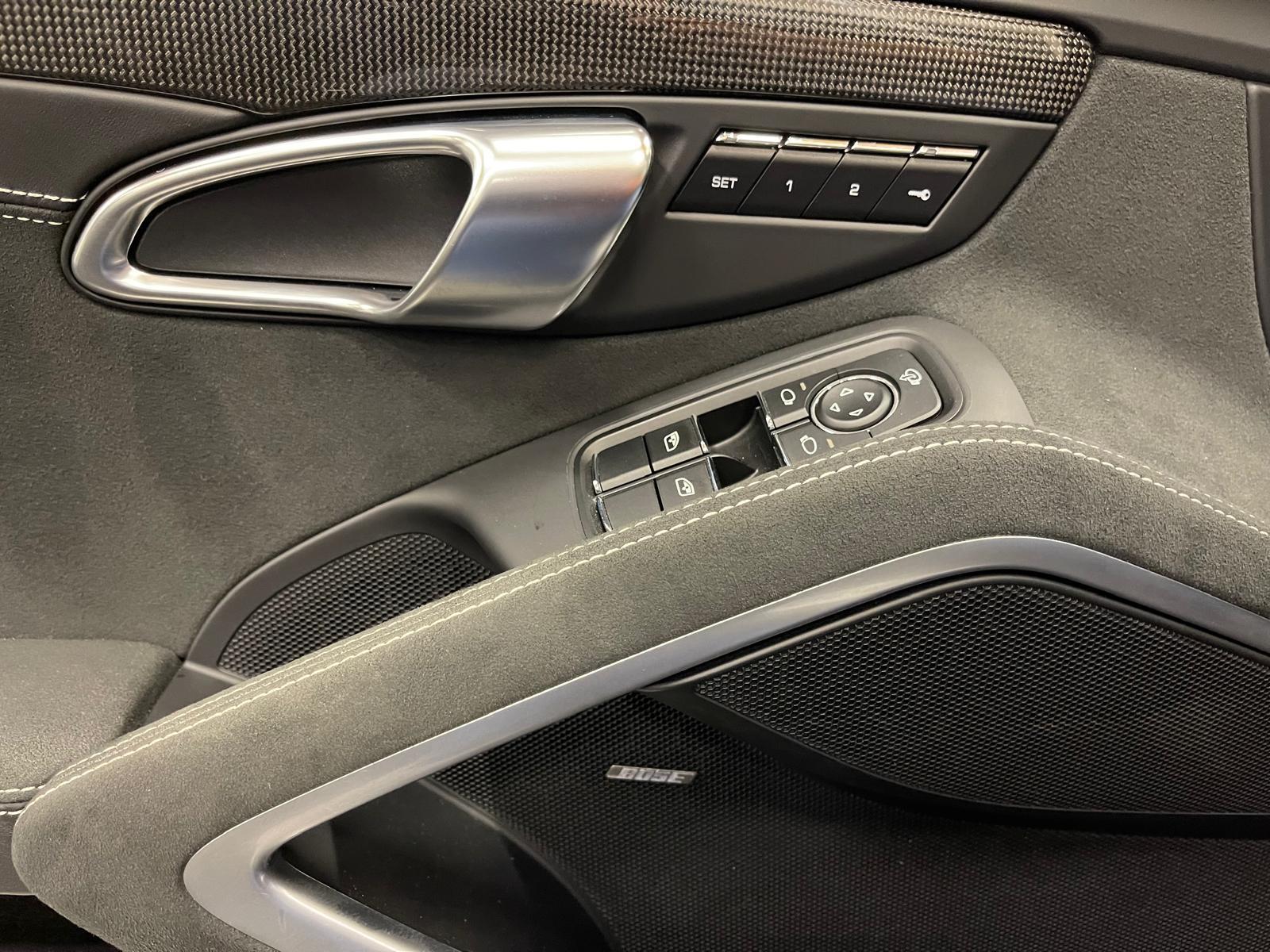 PORSCHE 718 Boxster 4.0 GTS PDK-image-17