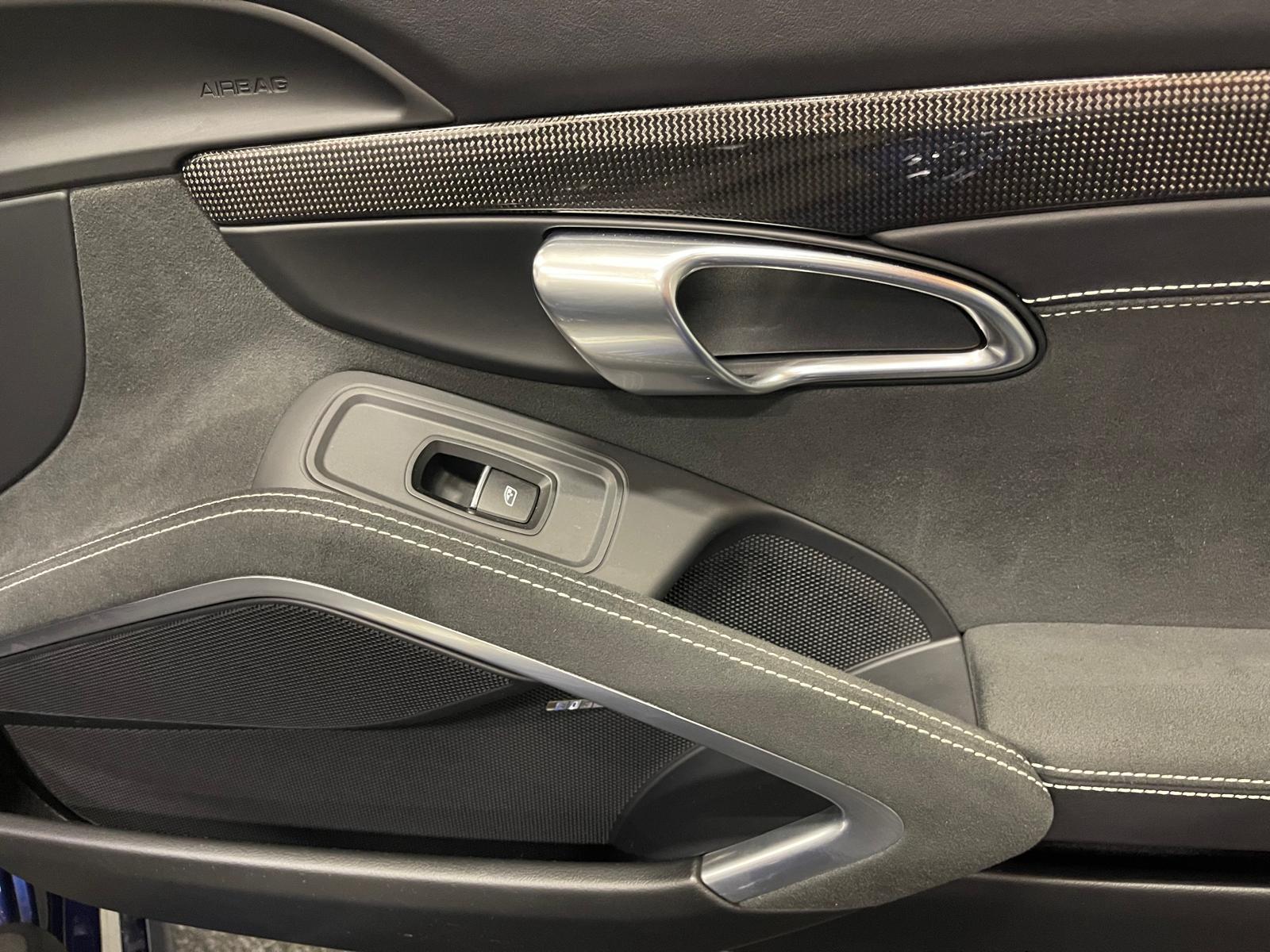 PORSCHE 718 Boxster 4.0 GTS PDK-image-18