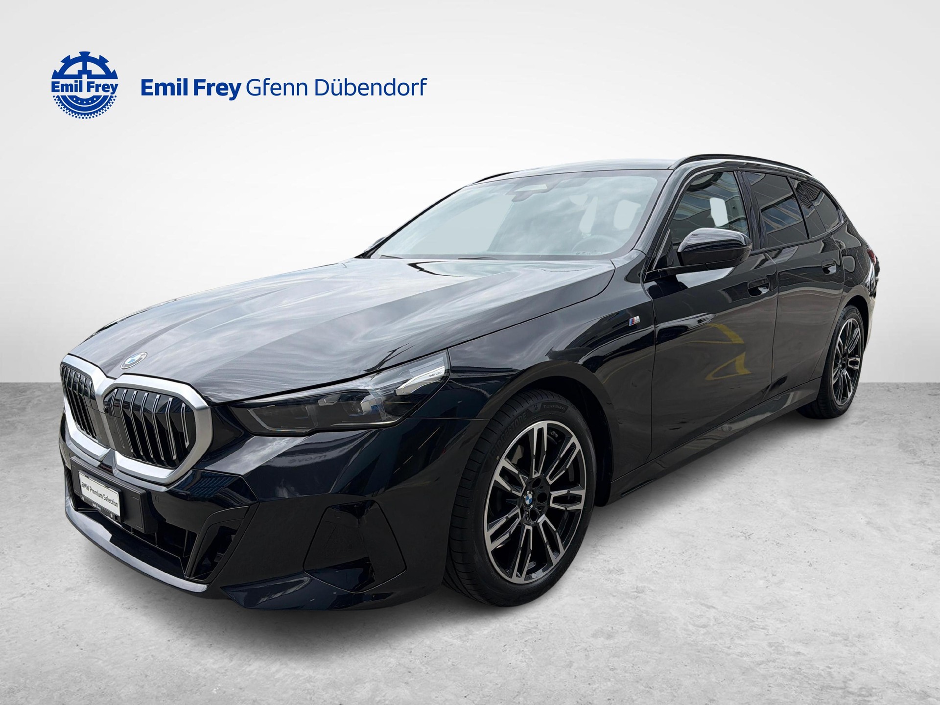 BMW 520d xDrive Touring-image-0