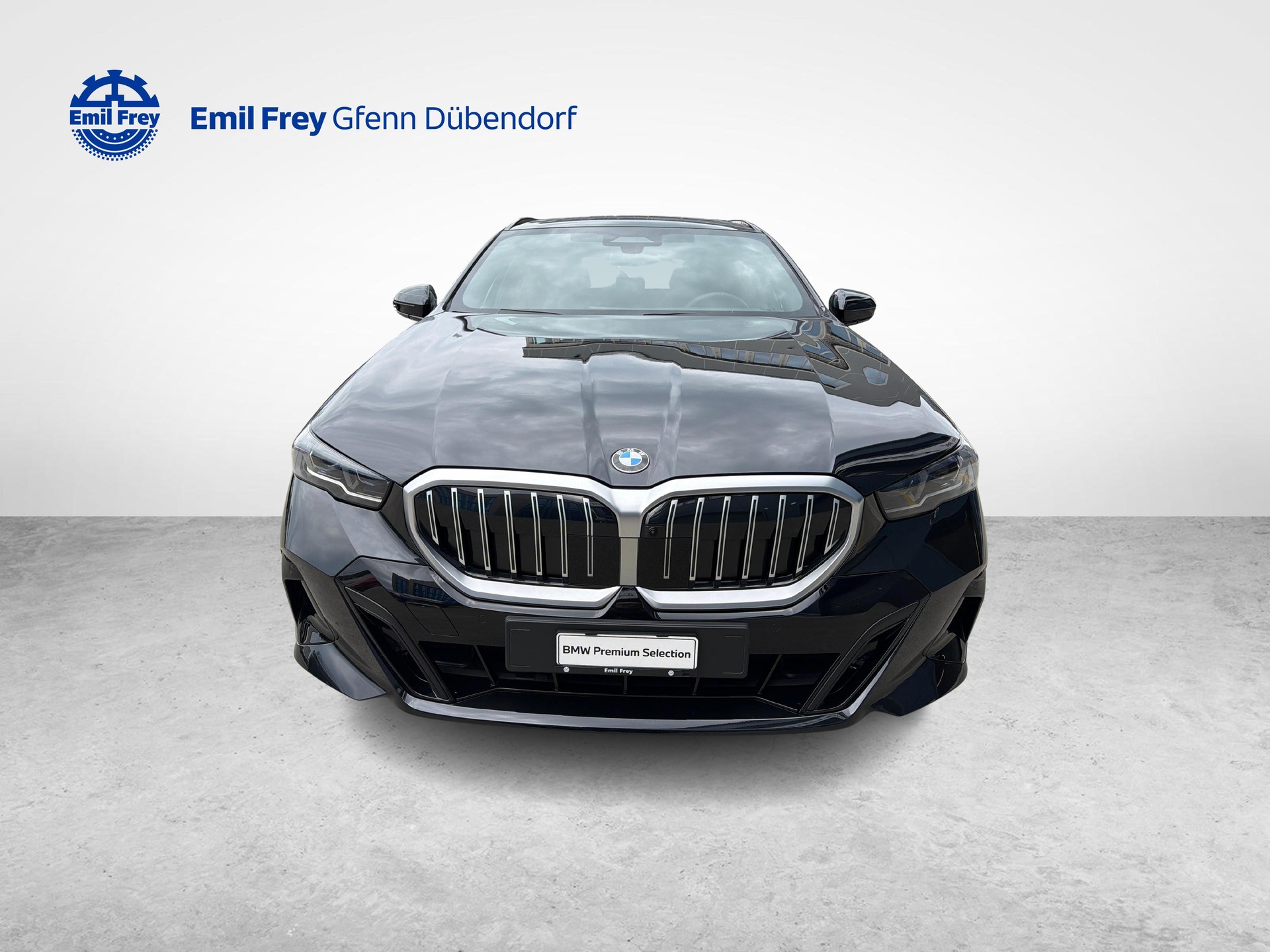 BMW 520d xDrive Touring-image-7