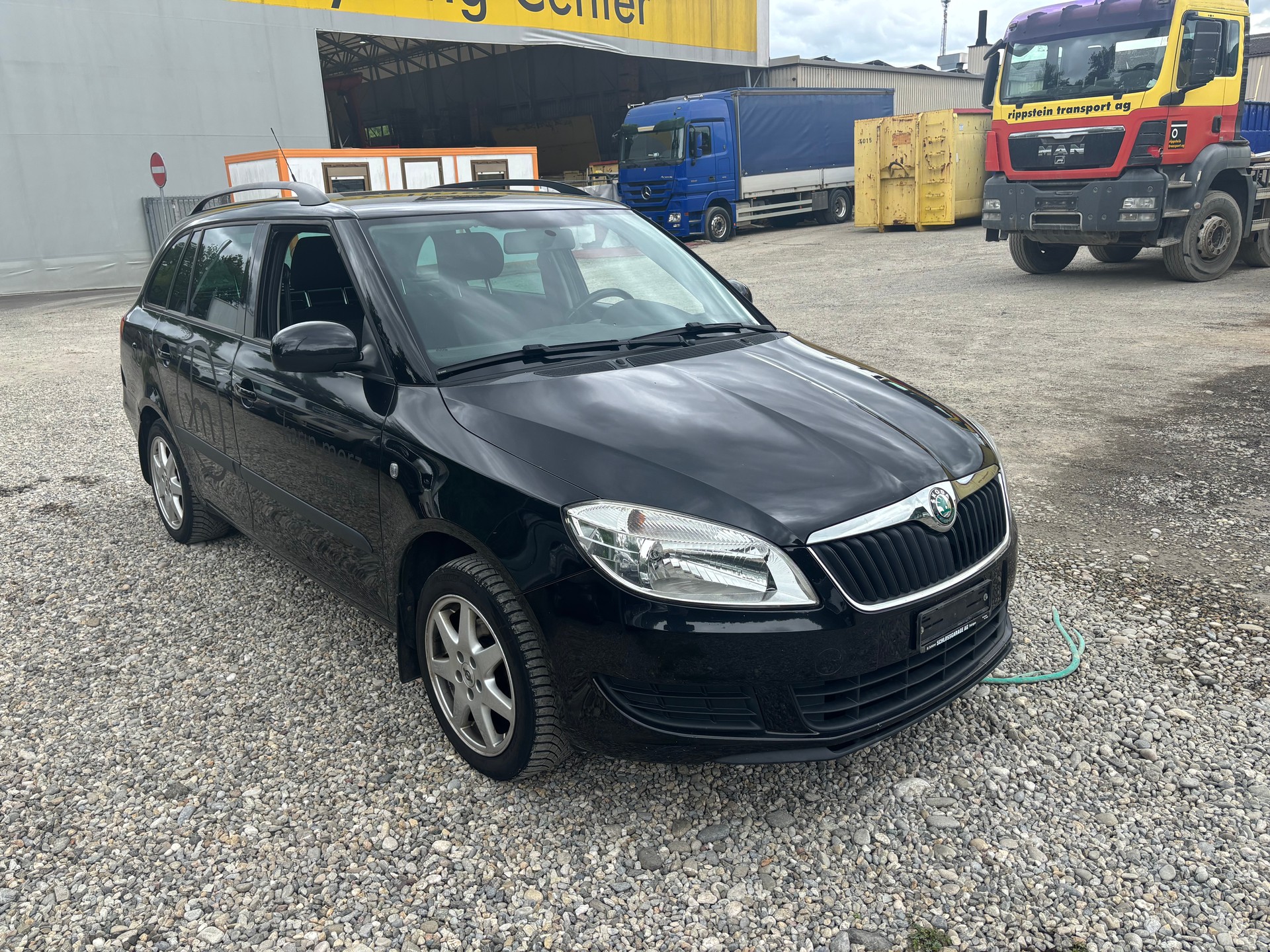 SKODA Fabia 1.2 Ambition-image-1