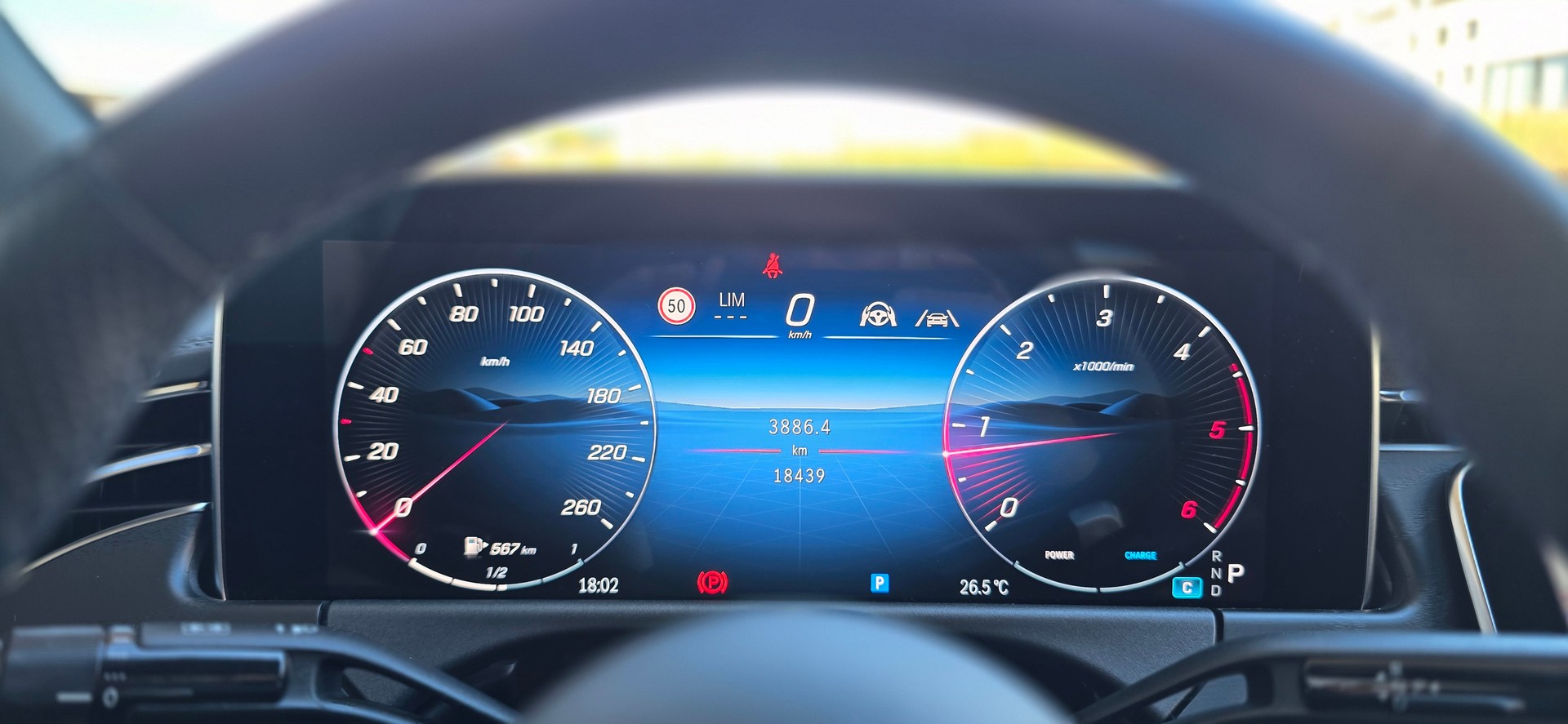 MERCEDES-BENZ E 220 d 4Matic 9G-Tronic * PANORAMA - DACH * ANHÄNGERKUPPLUNG * ACC *-image-10