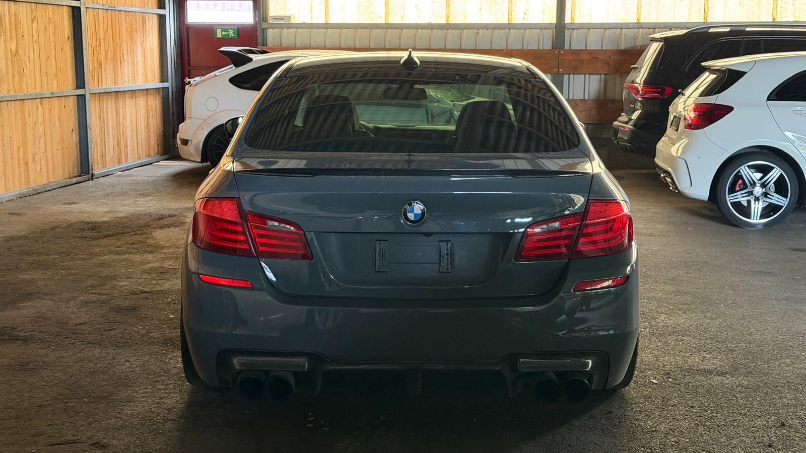BMW M5 F10 V8 4.4-image-4