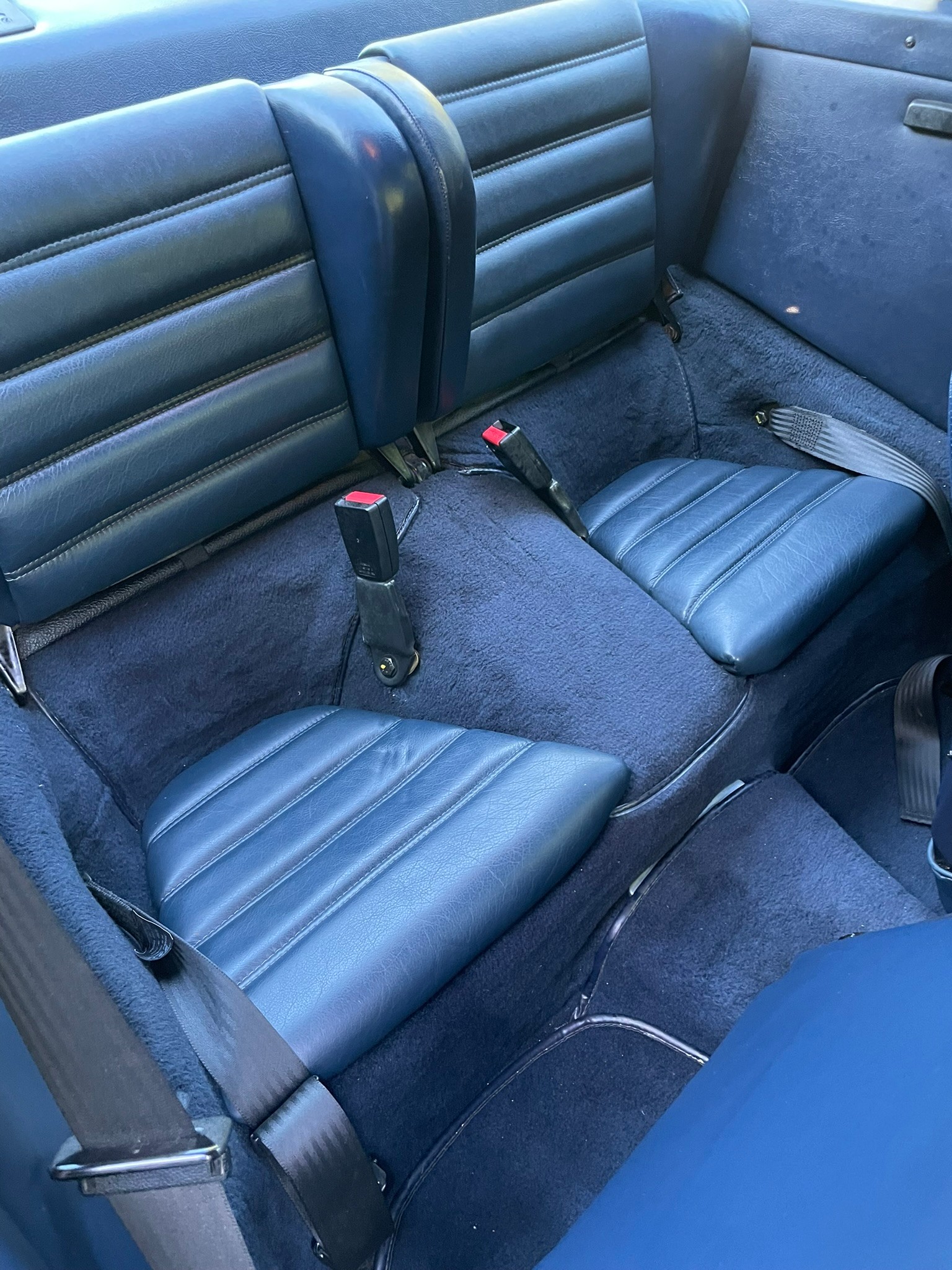 PORSCHE 3.2 Carrera Targa-image-7