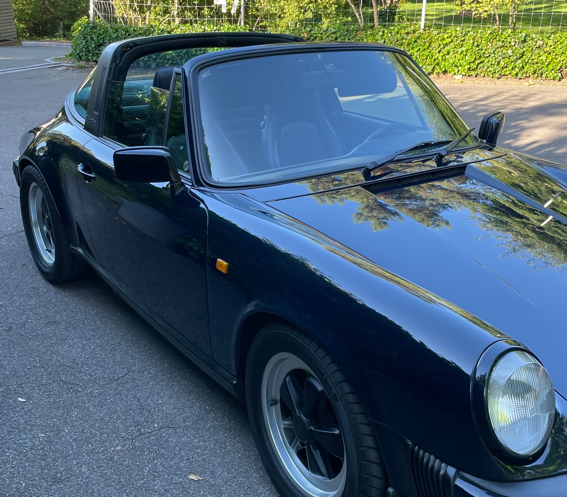 PORSCHE 3.2 Carrera Targa-image-14