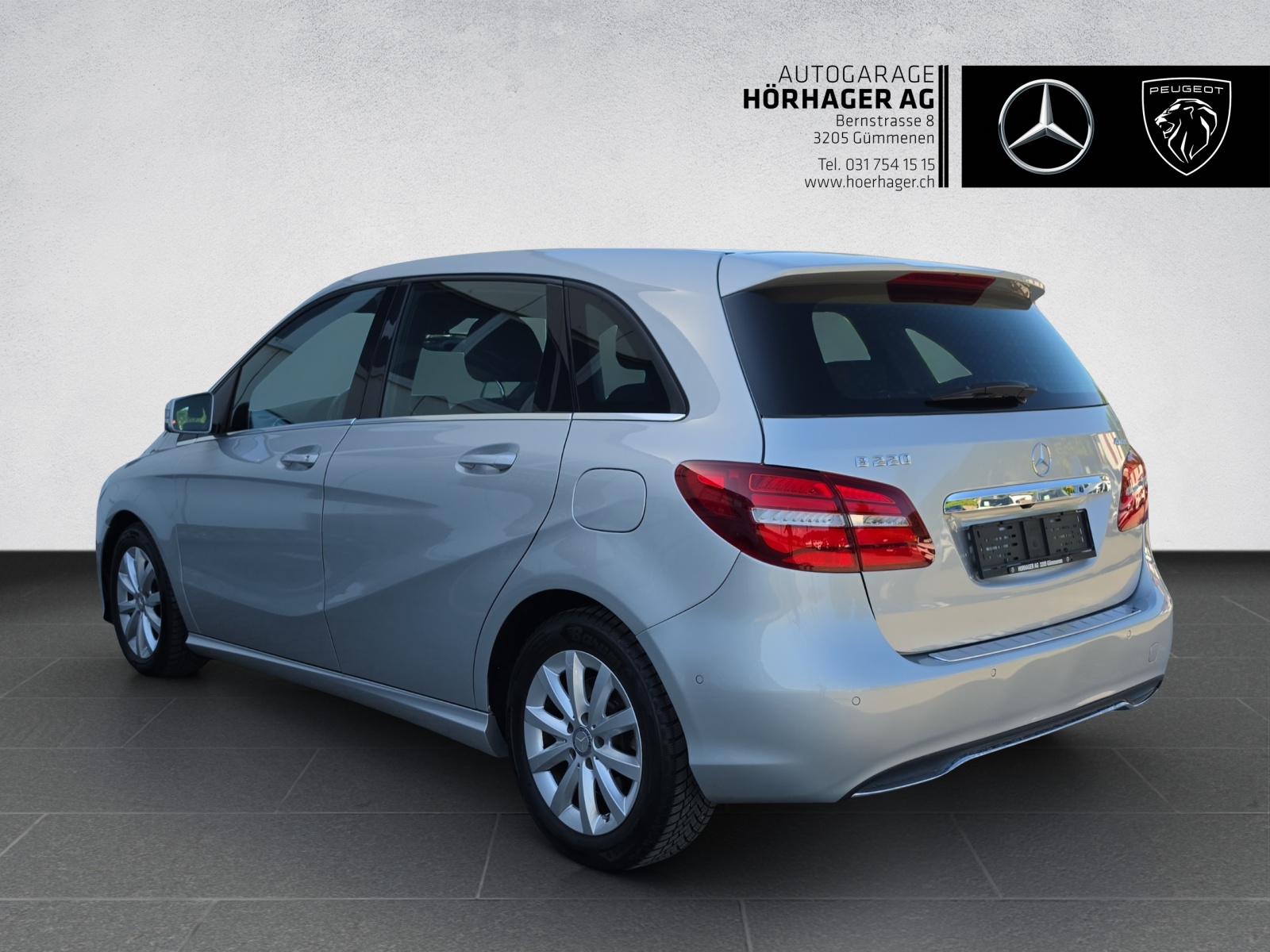 MERCEDES-BENZ B 220 Style 4Matic 7G-DCT-image-4