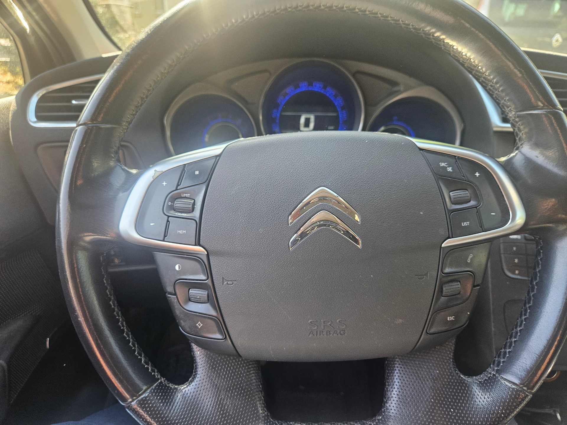 CITROEN C4 Berline 1.6 VTi Séduction-image-10