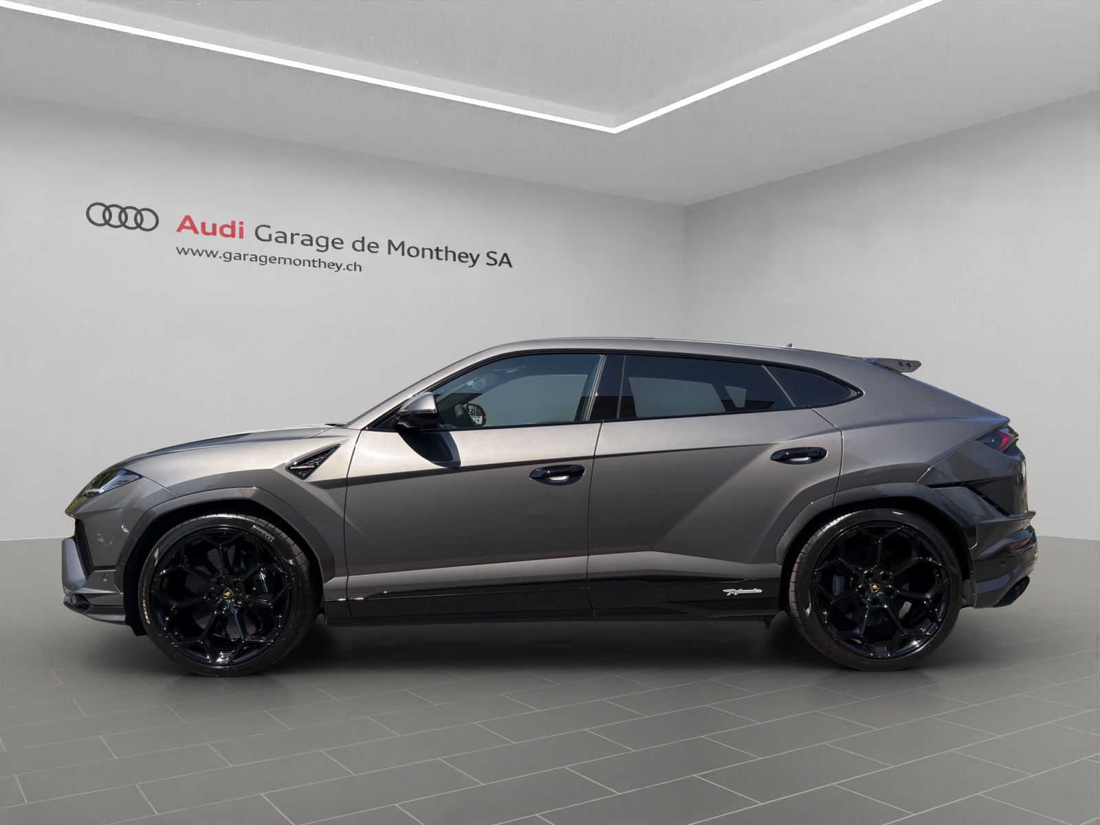 LAMBORGHINI Lamborghini Urus Performante-image-4
