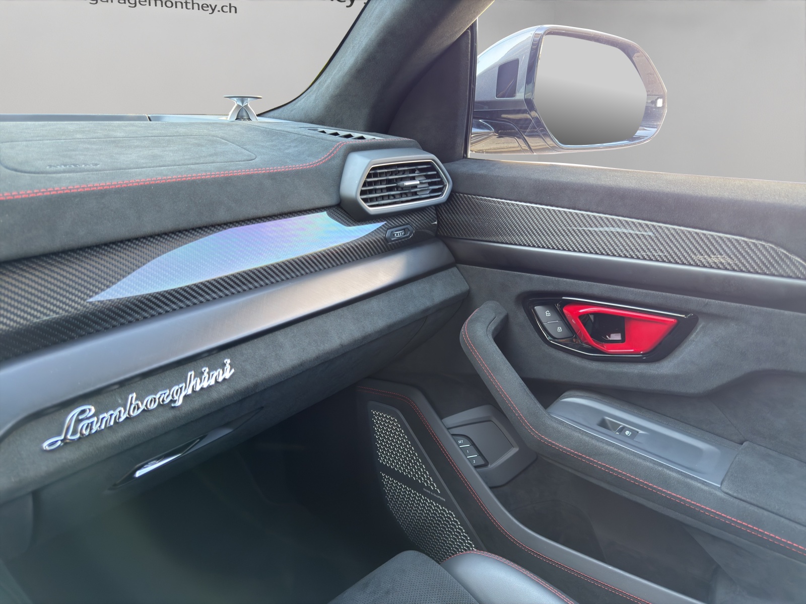 LAMBORGHINI Lamborghini Urus Performante-image-15