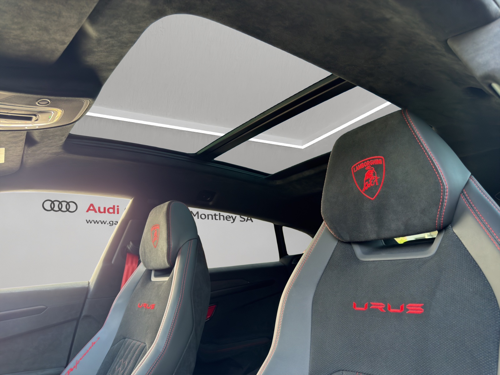 LAMBORGHINI Lamborghini Urus Performante-image-7