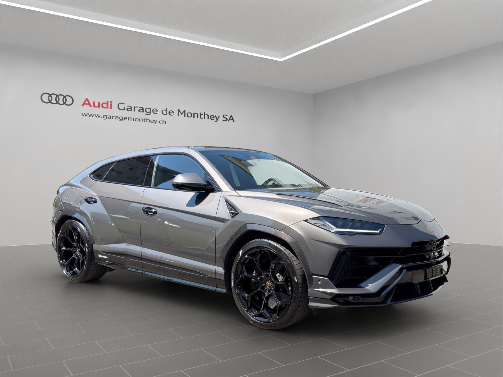 LAMBORGHINI Lamborghini Urus Performante-image-1