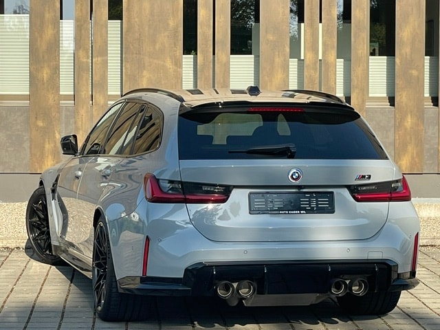 BMW M3 Touring xDrive Competition M-image-5