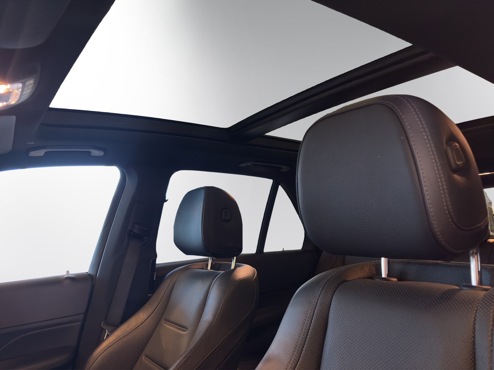 MERCEDES-BENZ GLE 400 d 4Matic AMG Line 9G-Tronic-image-9