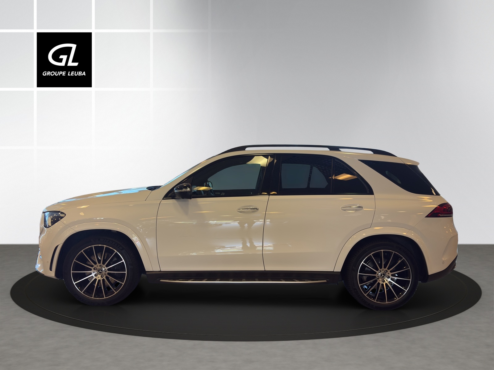 MERCEDES-BENZ GLE 400 d 4Matic AMG Line 9G-Tronic-image-2