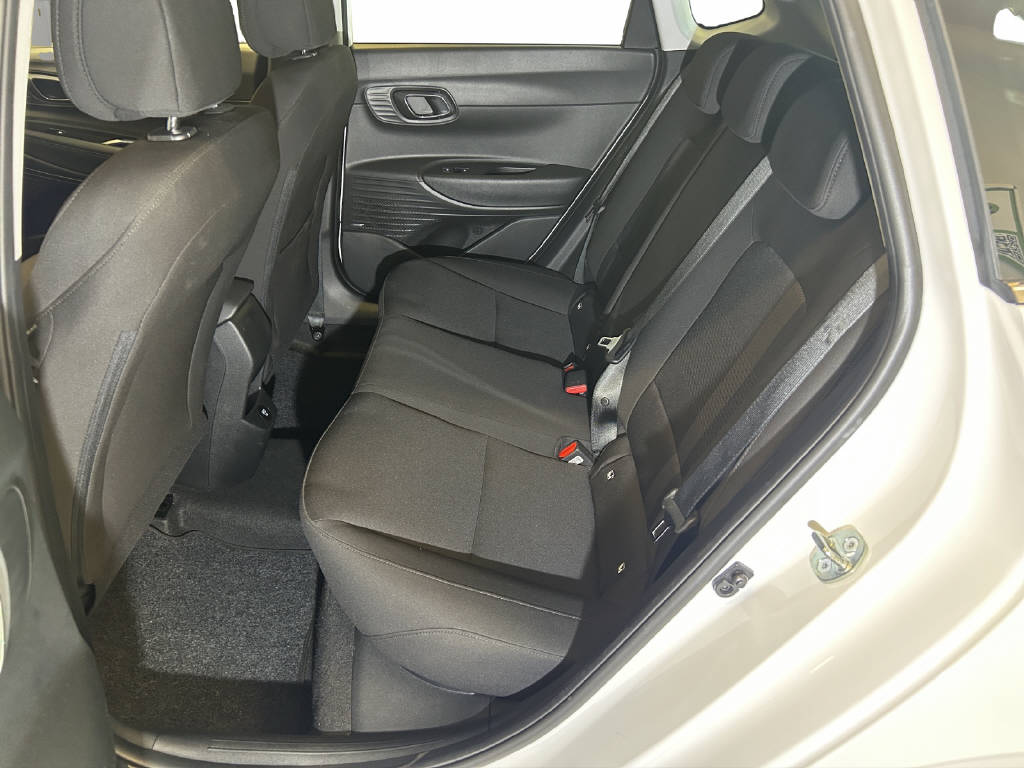 HYUNDAI i20 1.0 T-GDi Vertex-image-10