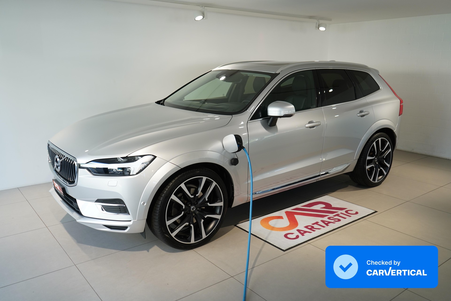 VOLVO XC60 2.0 T8 TE Inscription eAWD