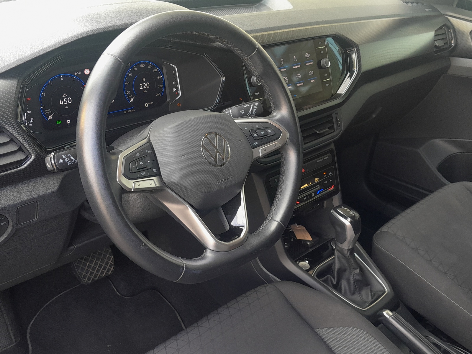 VW T-Cross 1.0 TSI Life DSG-image-7