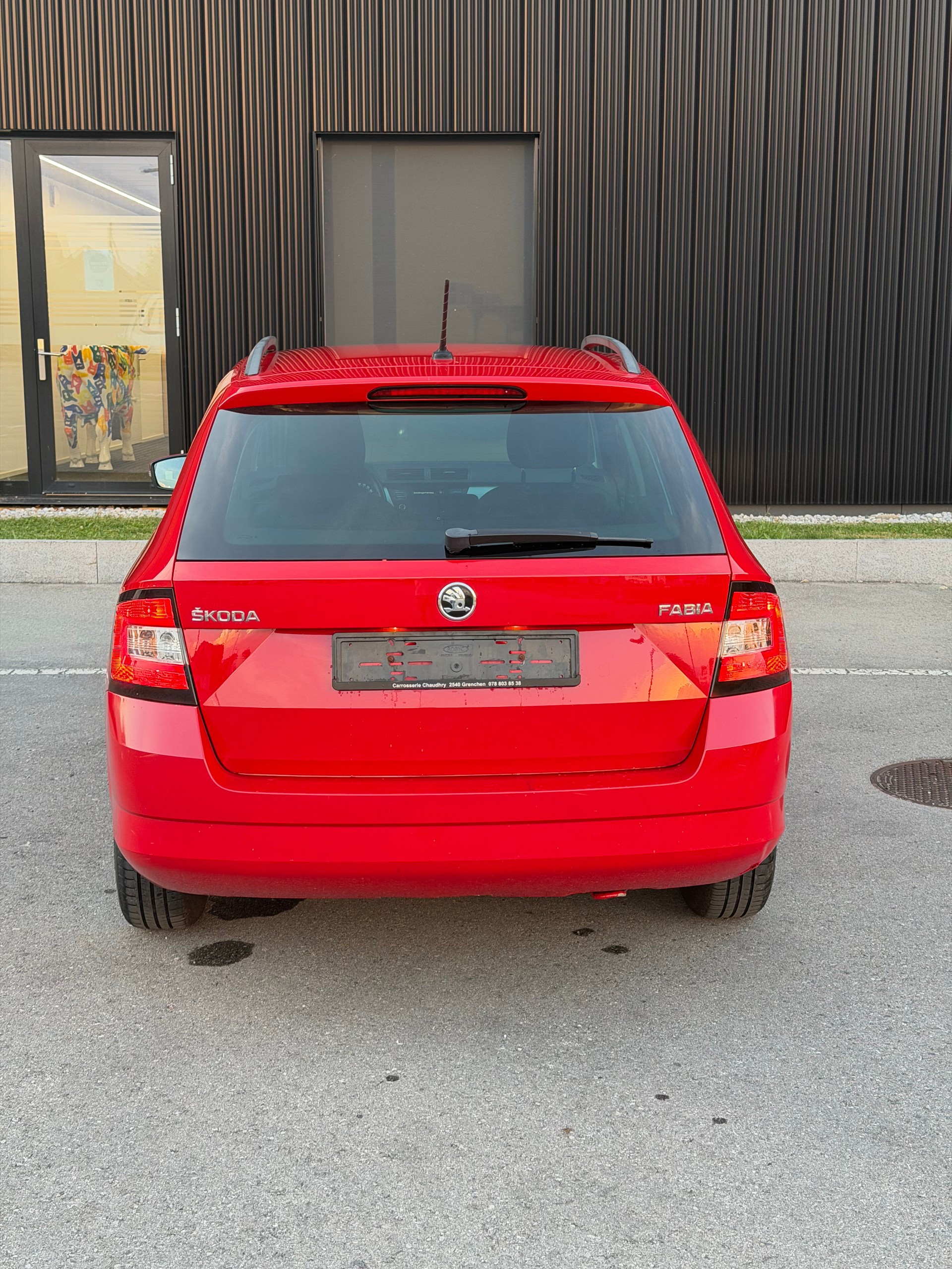 SKODA Fabia 1.2 TSI Ambition-image-6